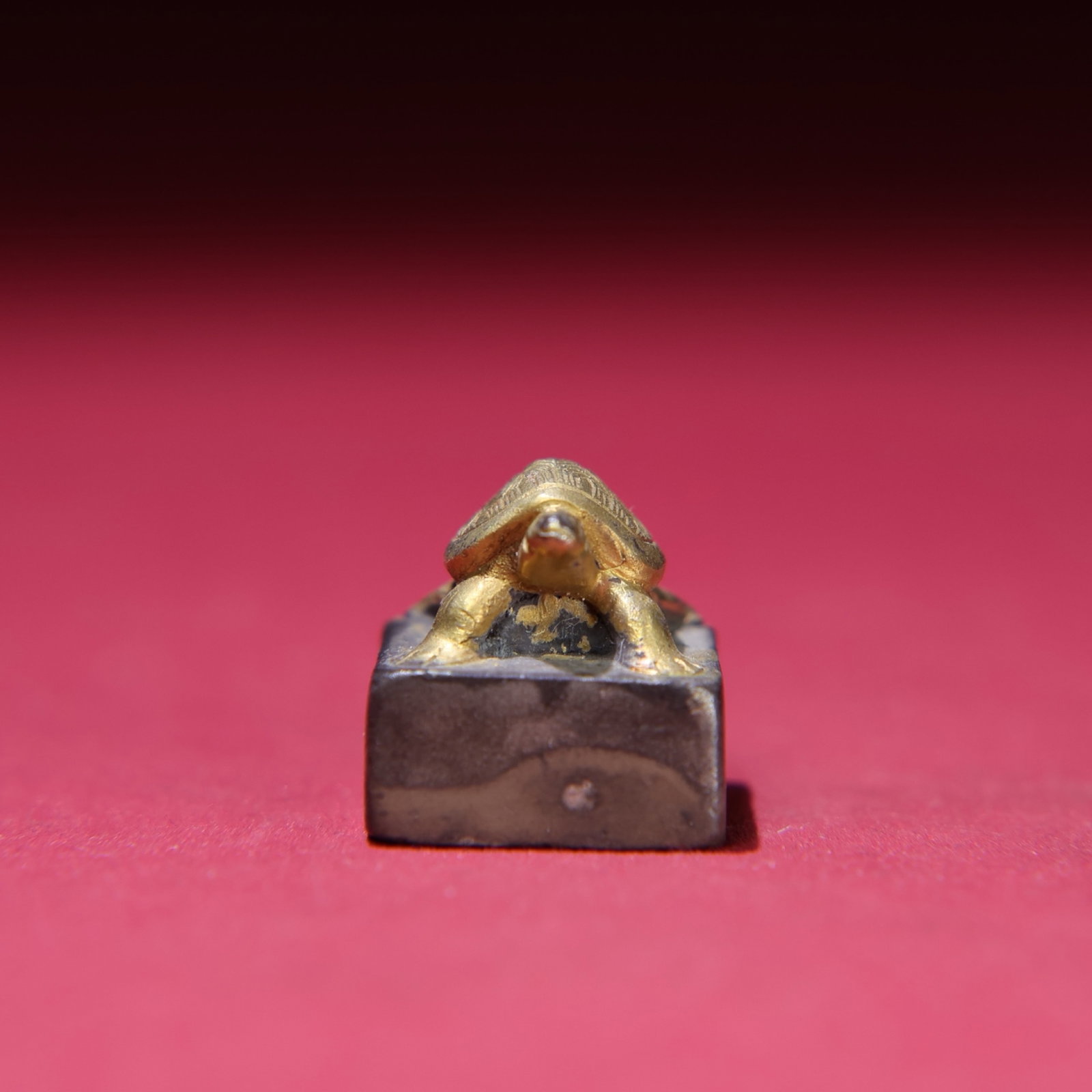 An Exquisite Gilt Silver Turtle Seal - 3