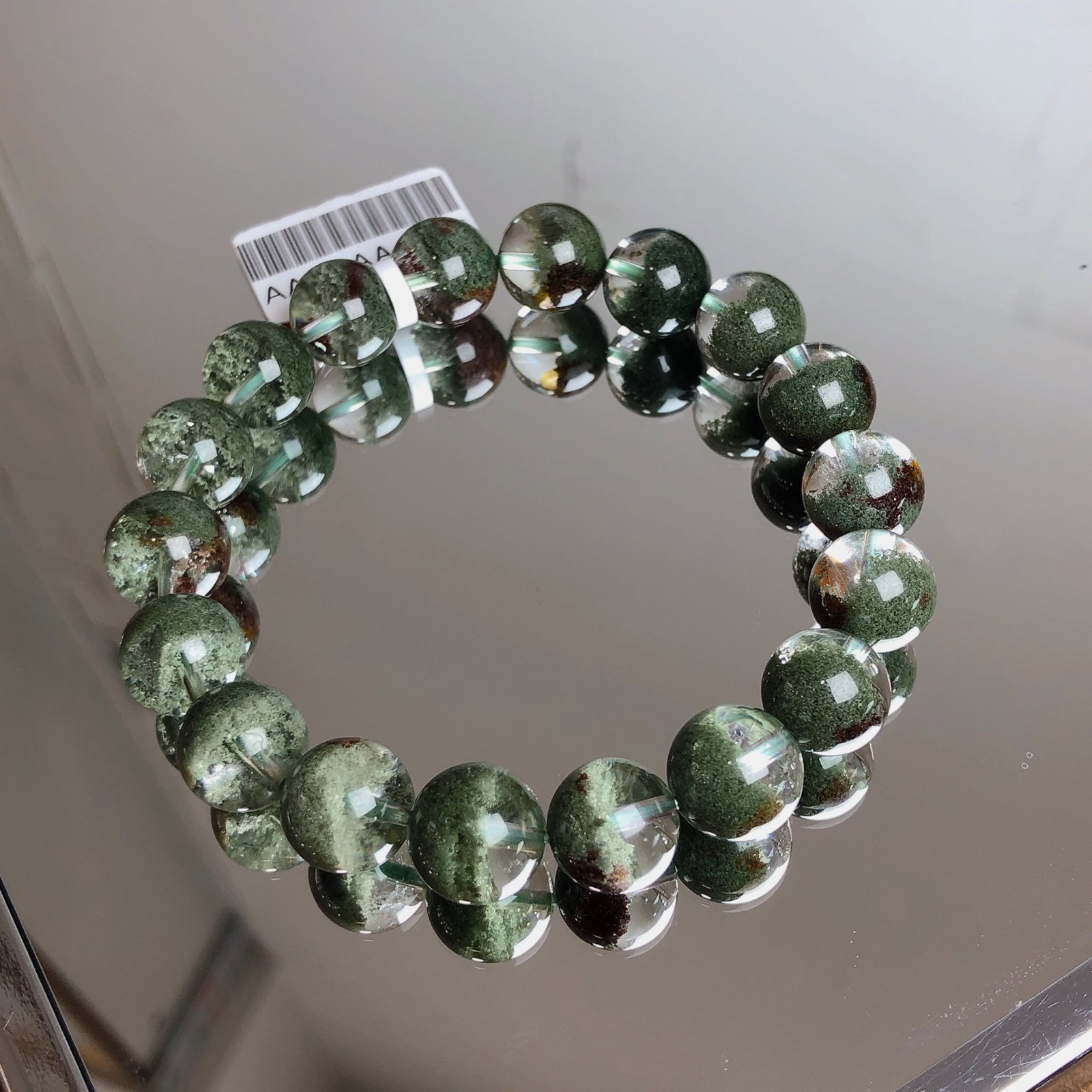 An Exquisite Crystal Bracelet: An Exquisite Crystal Bracelet,Size:0.4in,Weight:34.5g 水晶手串