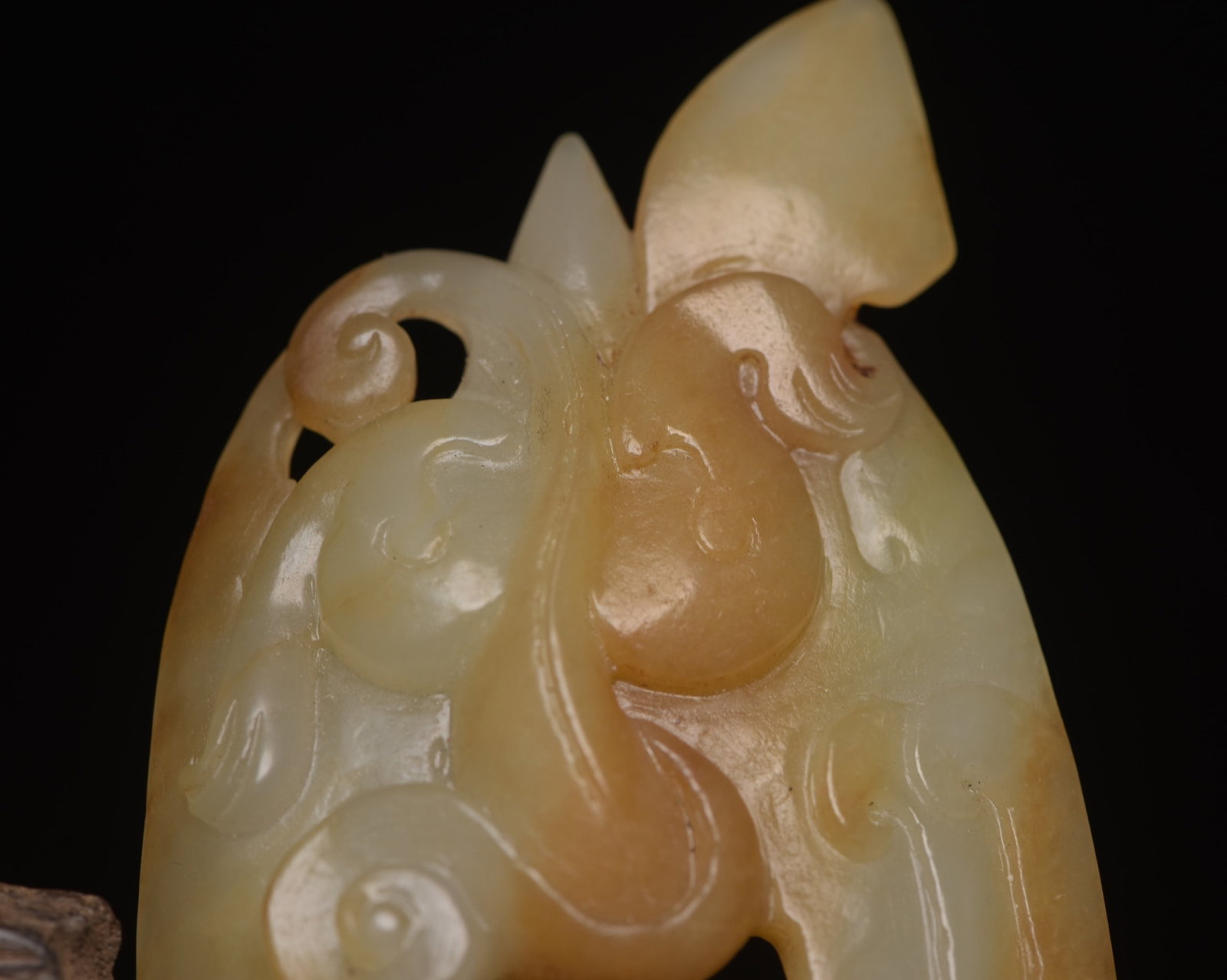 An Exquisite White Jade Chi-Dragon Pattern Pendant - 5