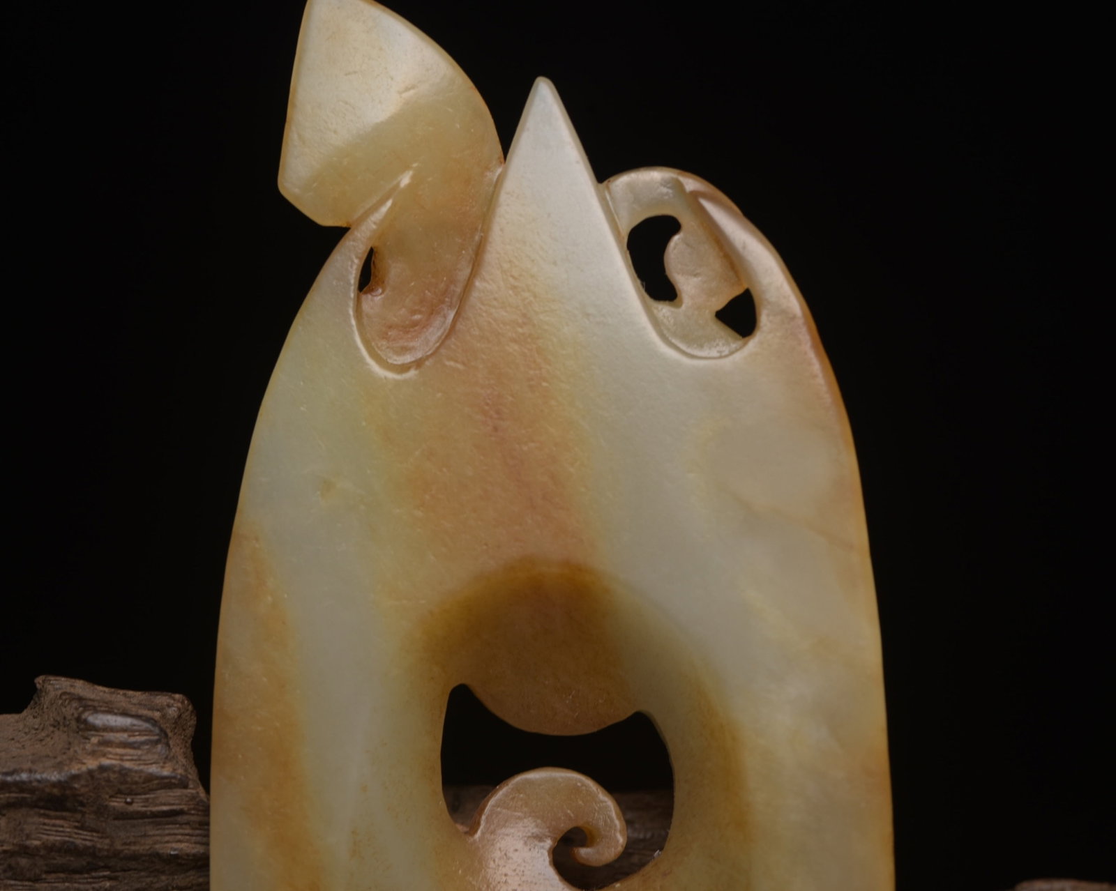 An Exquisite White Jade Chi-Dragon Pattern Pendant - 8
