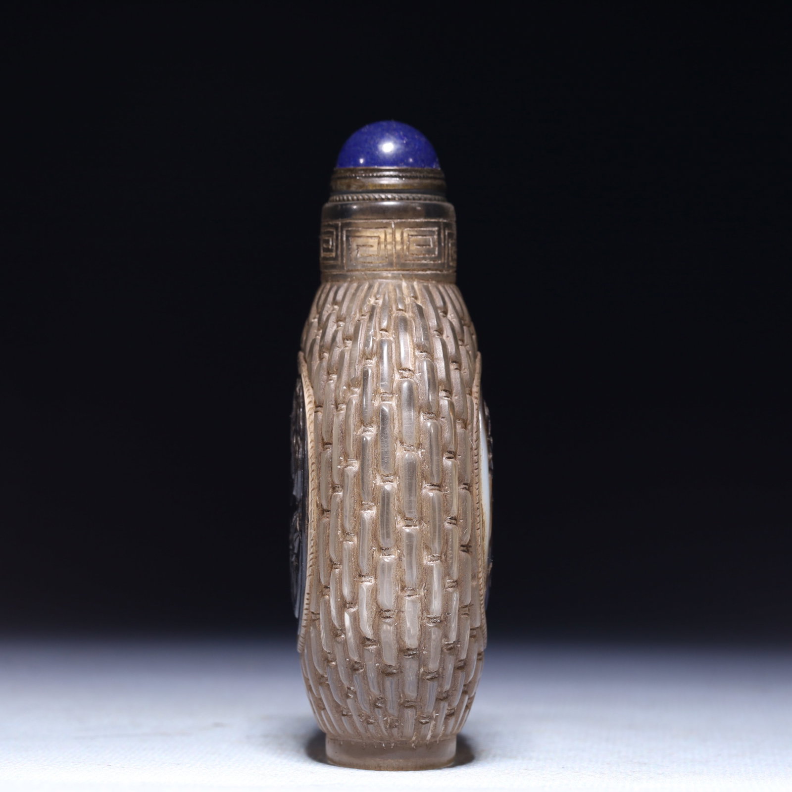 An Exquisite Glass Figure Pattern Snuff Bottle - 3