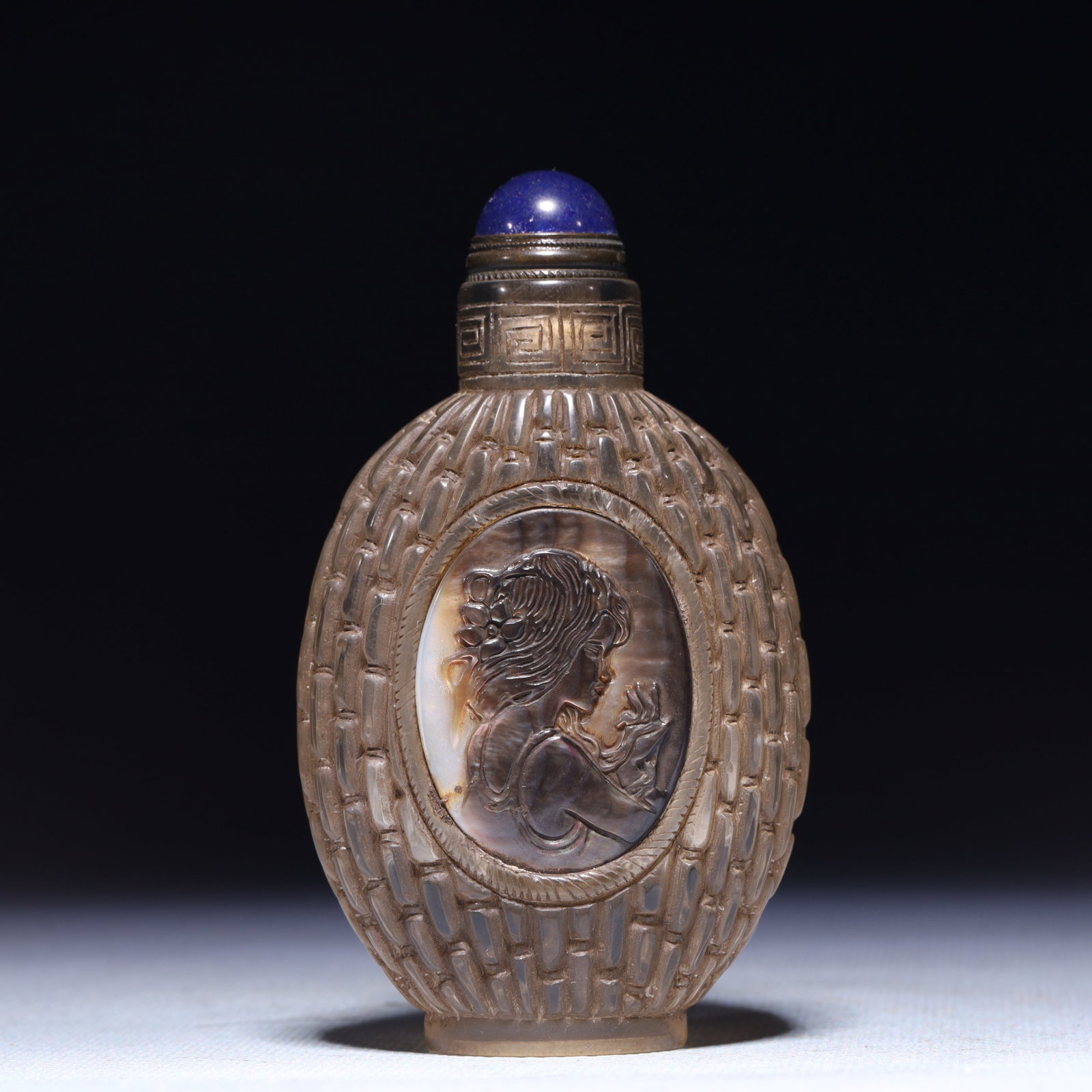 An Exquisite Glass Figure Pattern Snuff Bottle - 5