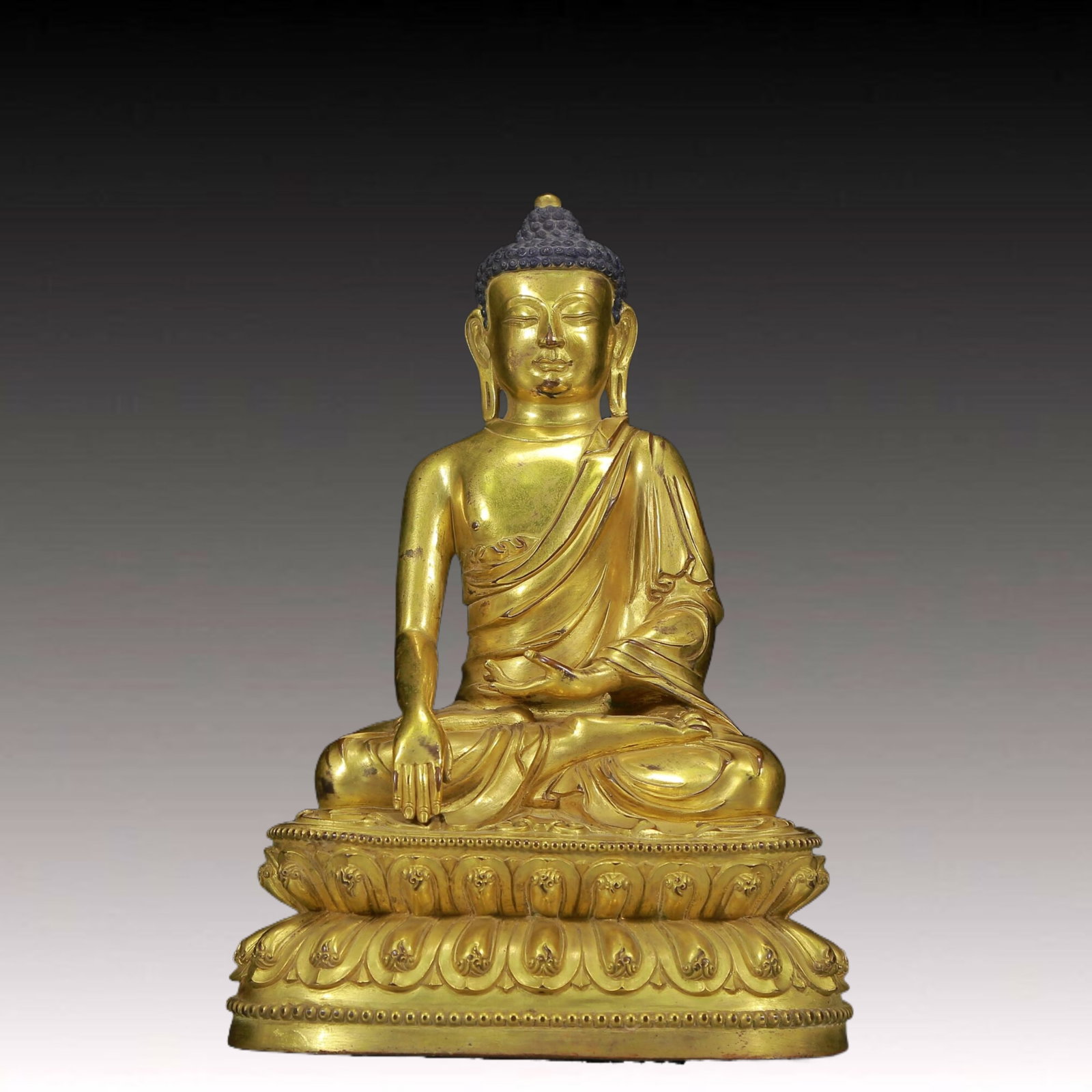 A Solemn Gilt Bronze Statue of Sakyamuni (1 of 9)