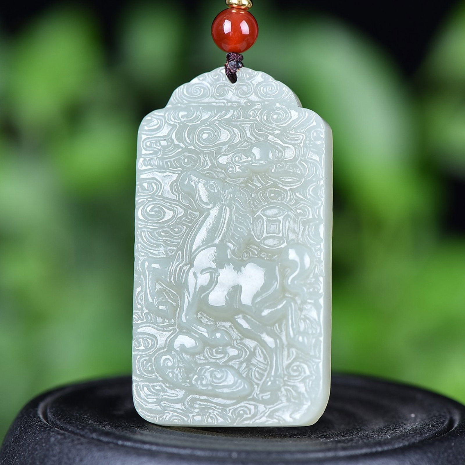 An Exquisite White Jade Horse Pattern Pendant: An Exquisite White Jade Horse Pattern Pendant,Size:1.1inx2in 白玉马纹挂件