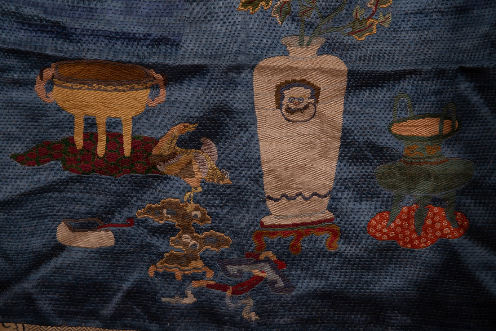 An Exquisite Brocade Embroidery Flower Pattern - 8