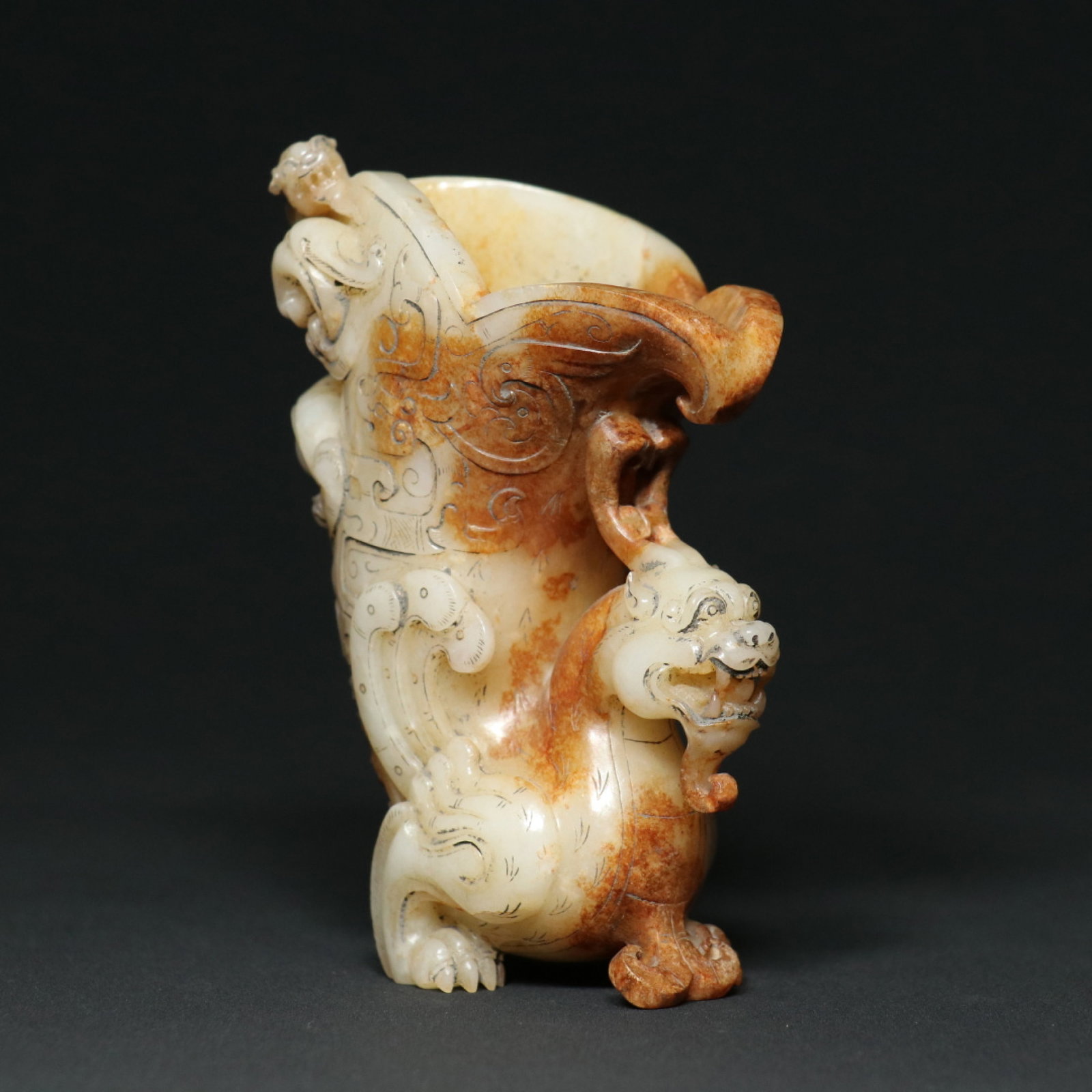 An Exquisite White Jade Chi-Dragon Pattern Cup - 5