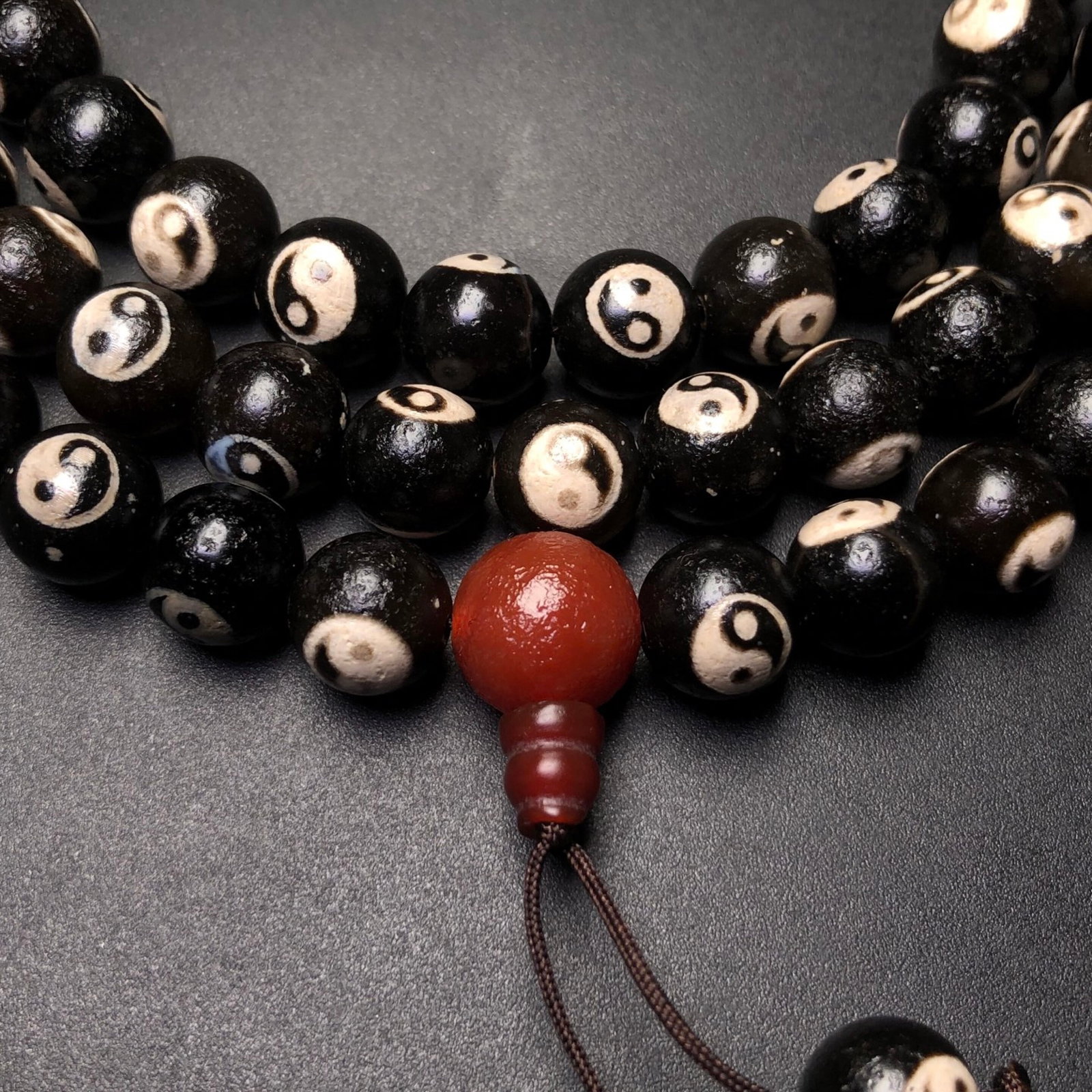 An Exquisite Dzi Bead Trigram Pattern Pendant - 8