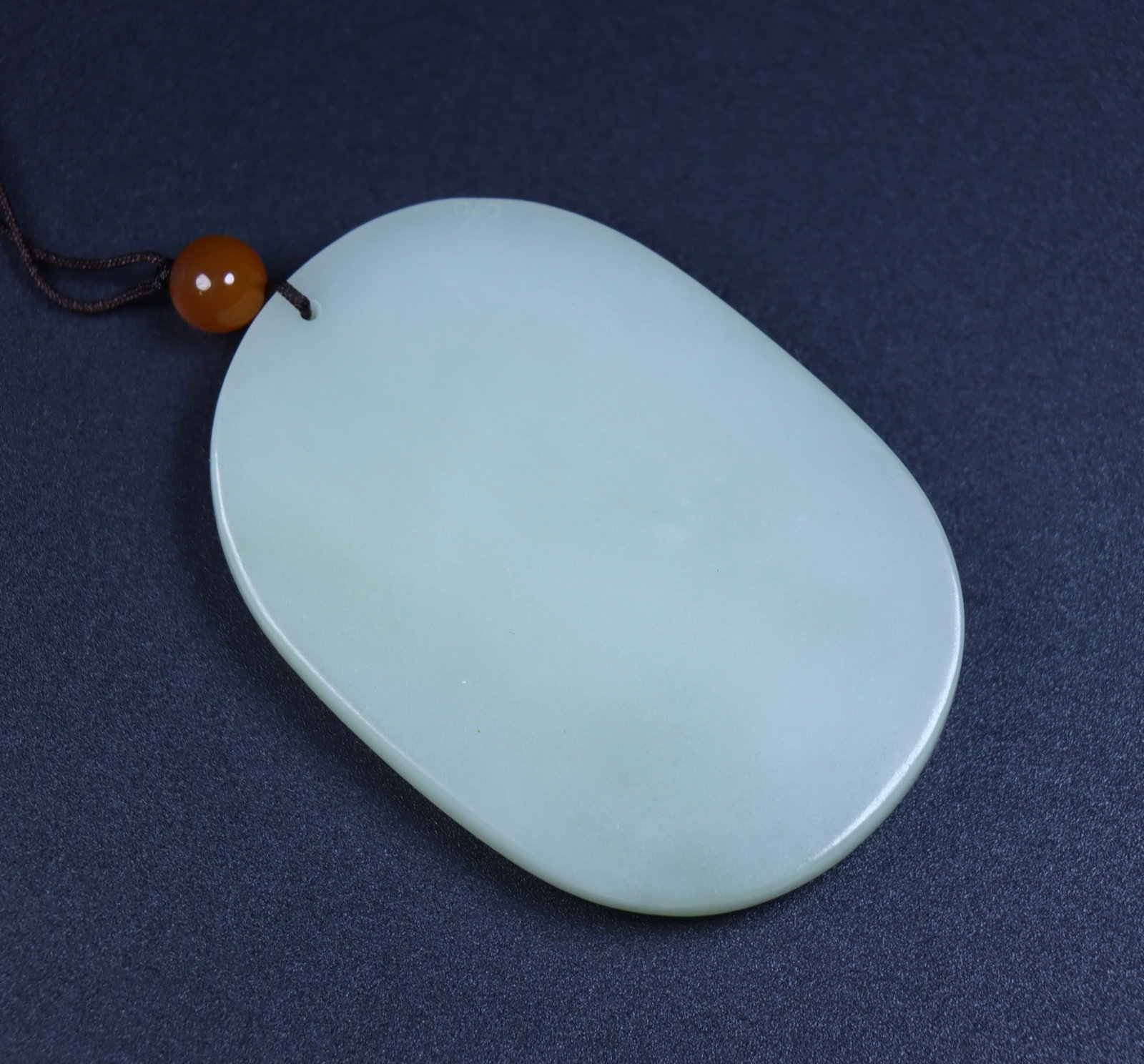 An Exquisite White Jade Crane Pattern Pendant - 9