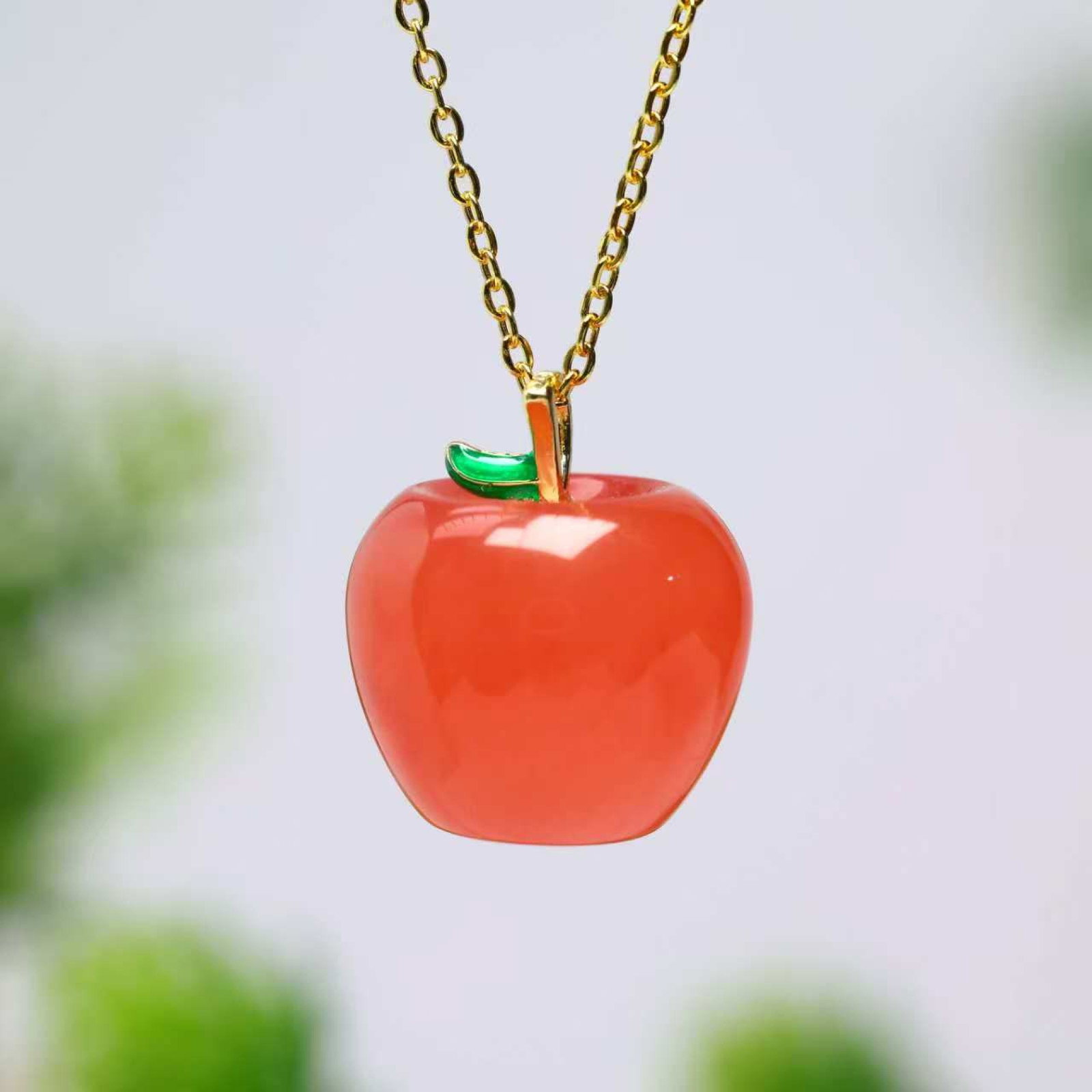 An Exquisite Bronze Inlaid Agate Apple Necklace: An Exquisite Bronze Inlaid Agate Apple Necklace,Size:0.7inx0.8in 铜镶玛瑙苹果项链