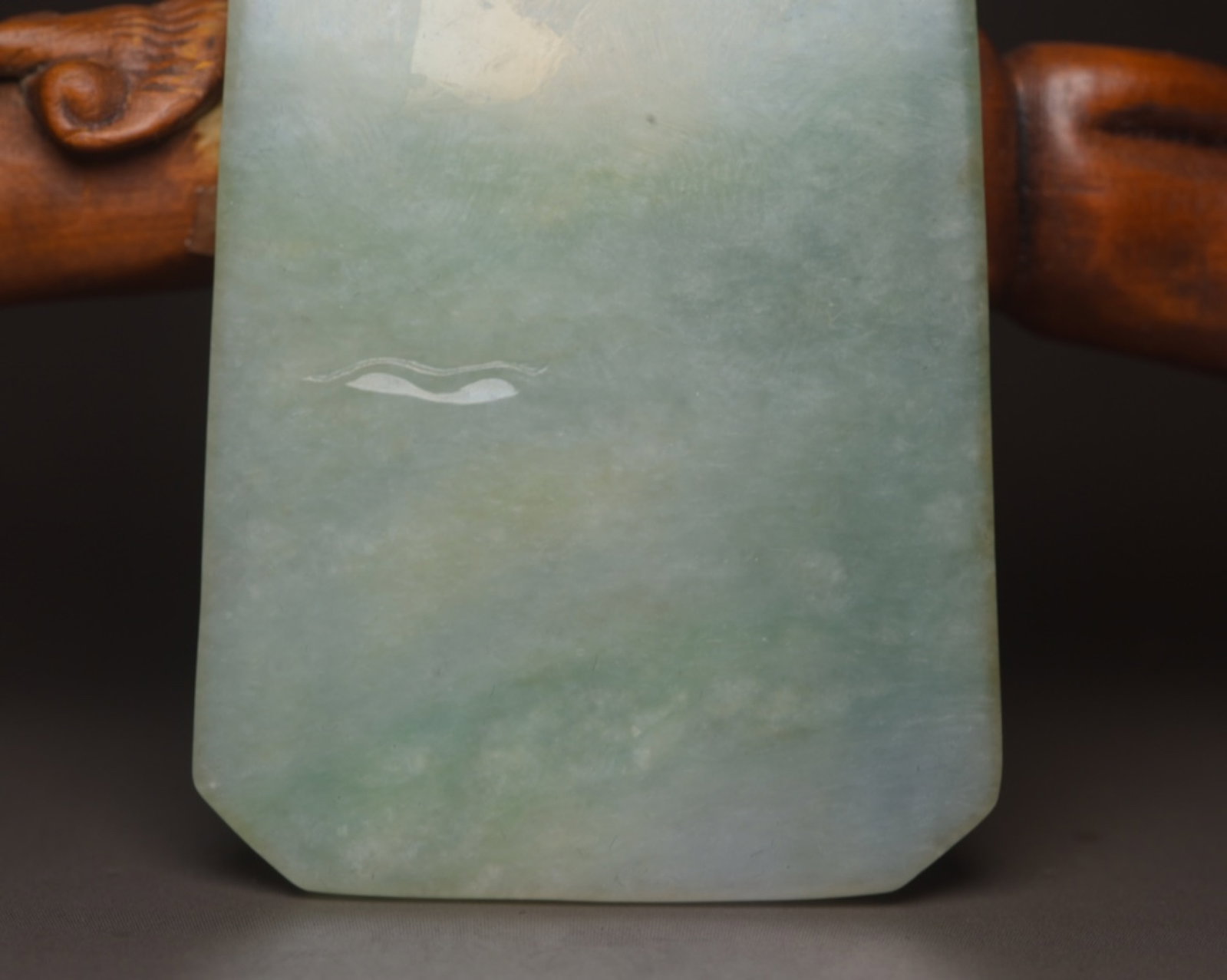An Exquisite Jadeite Landscape Pattern Pendant - 7
