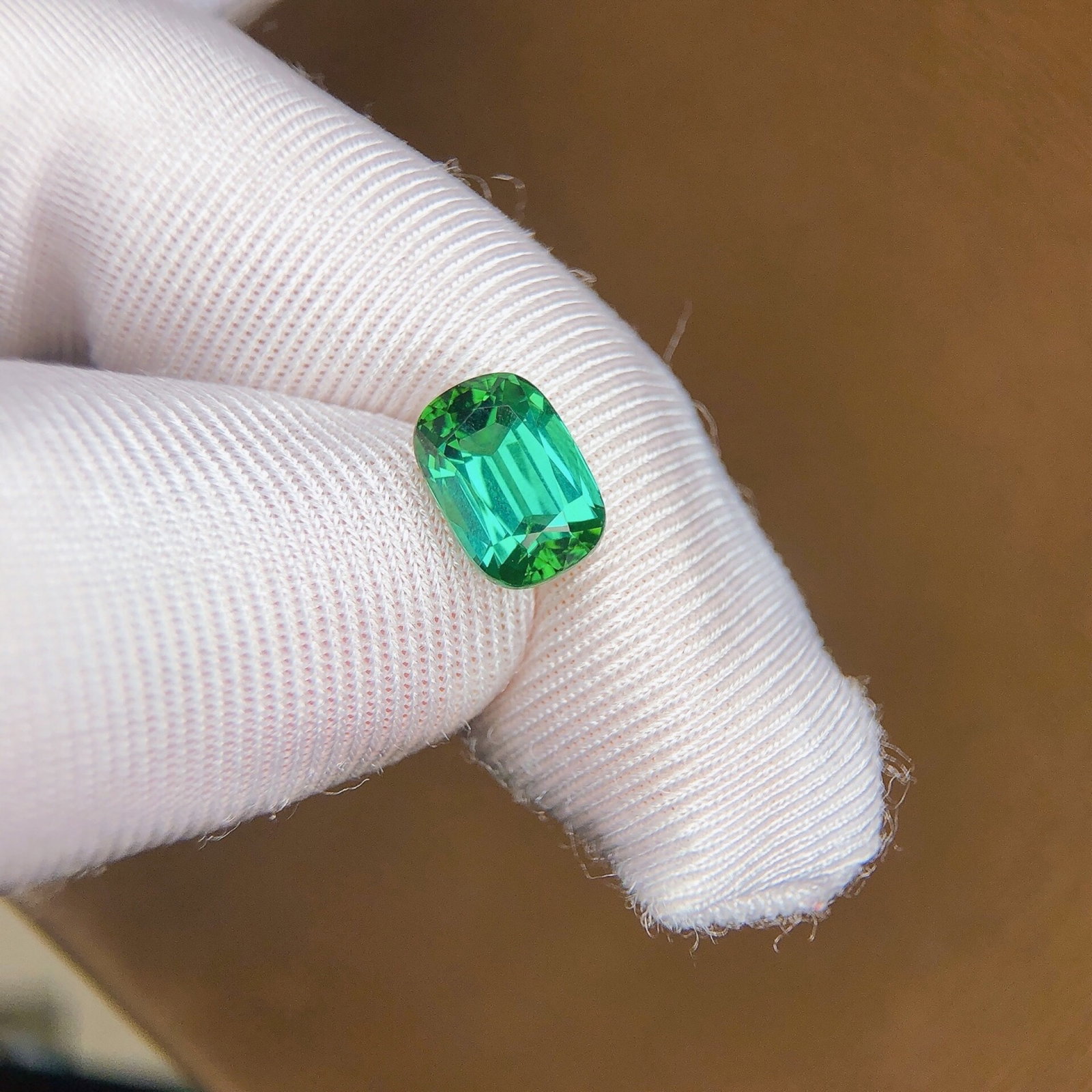2.4Ctw Natural Tourmaline Loose: 2.4Ctw Natural Tourmaline Loose,Size:0.4inx0.2inx0.2in 2.4Ctw天然碧玺裸石