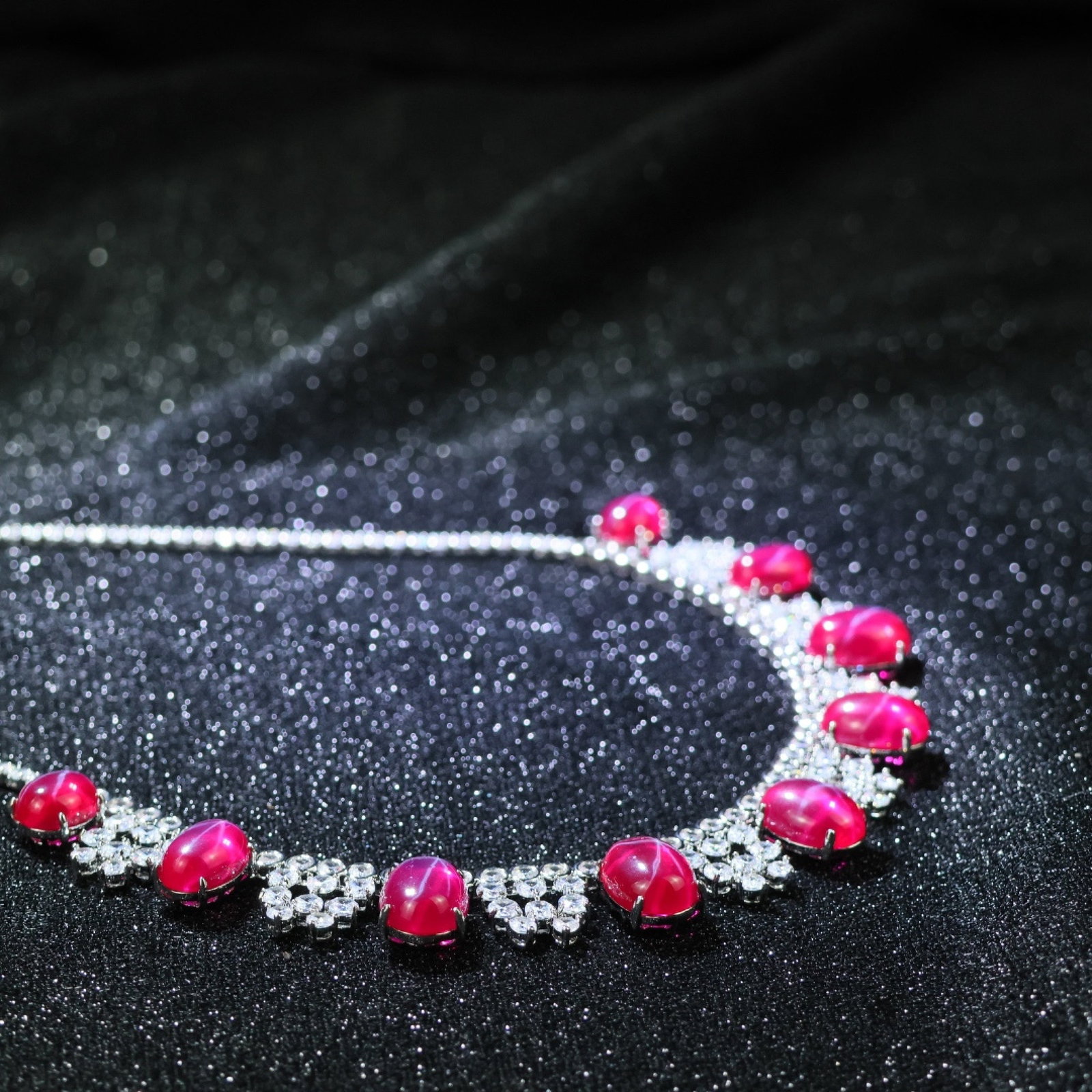 An Exquisite Necklace - 6