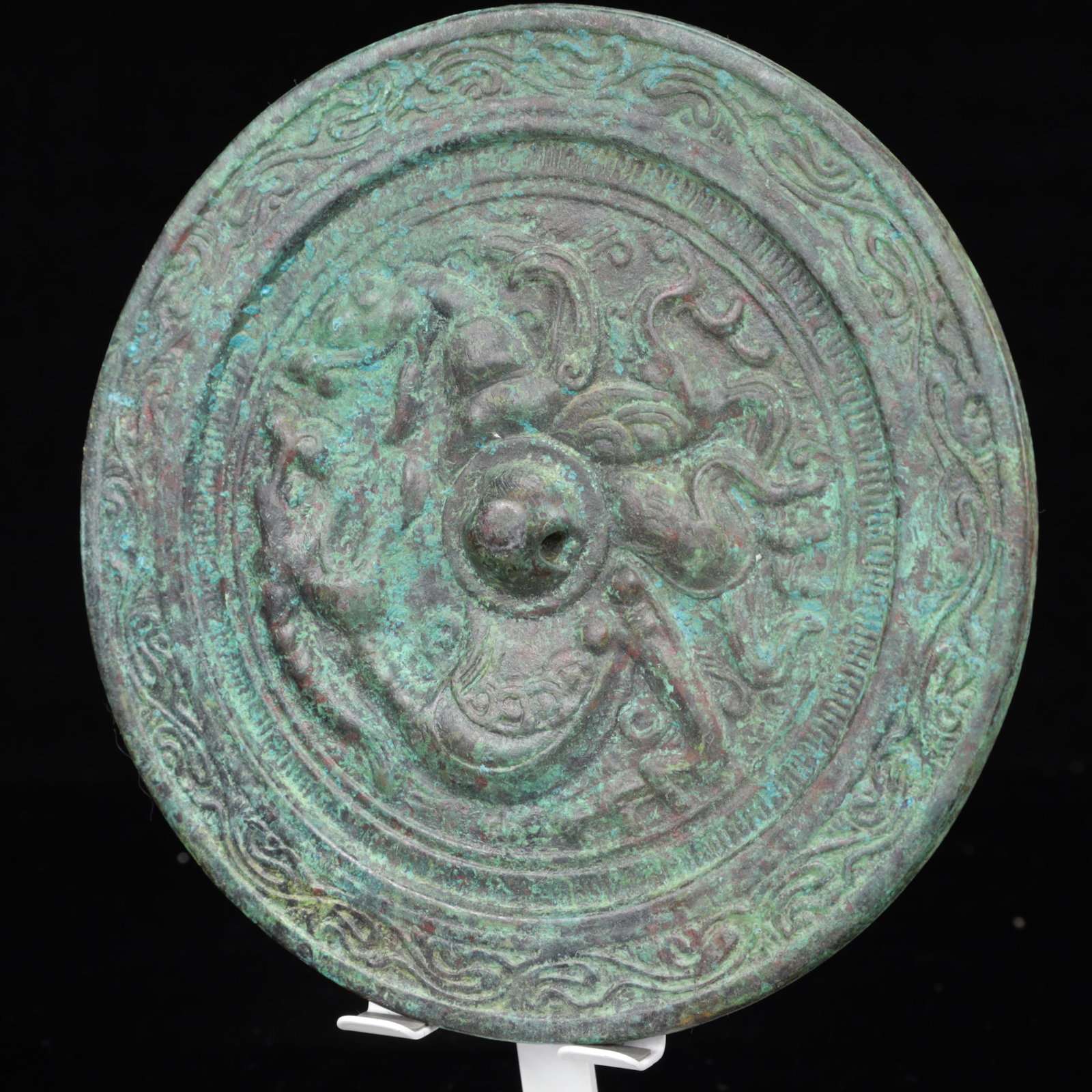 An Archaic Bronze Dragon Pattern Round Mirror - 7