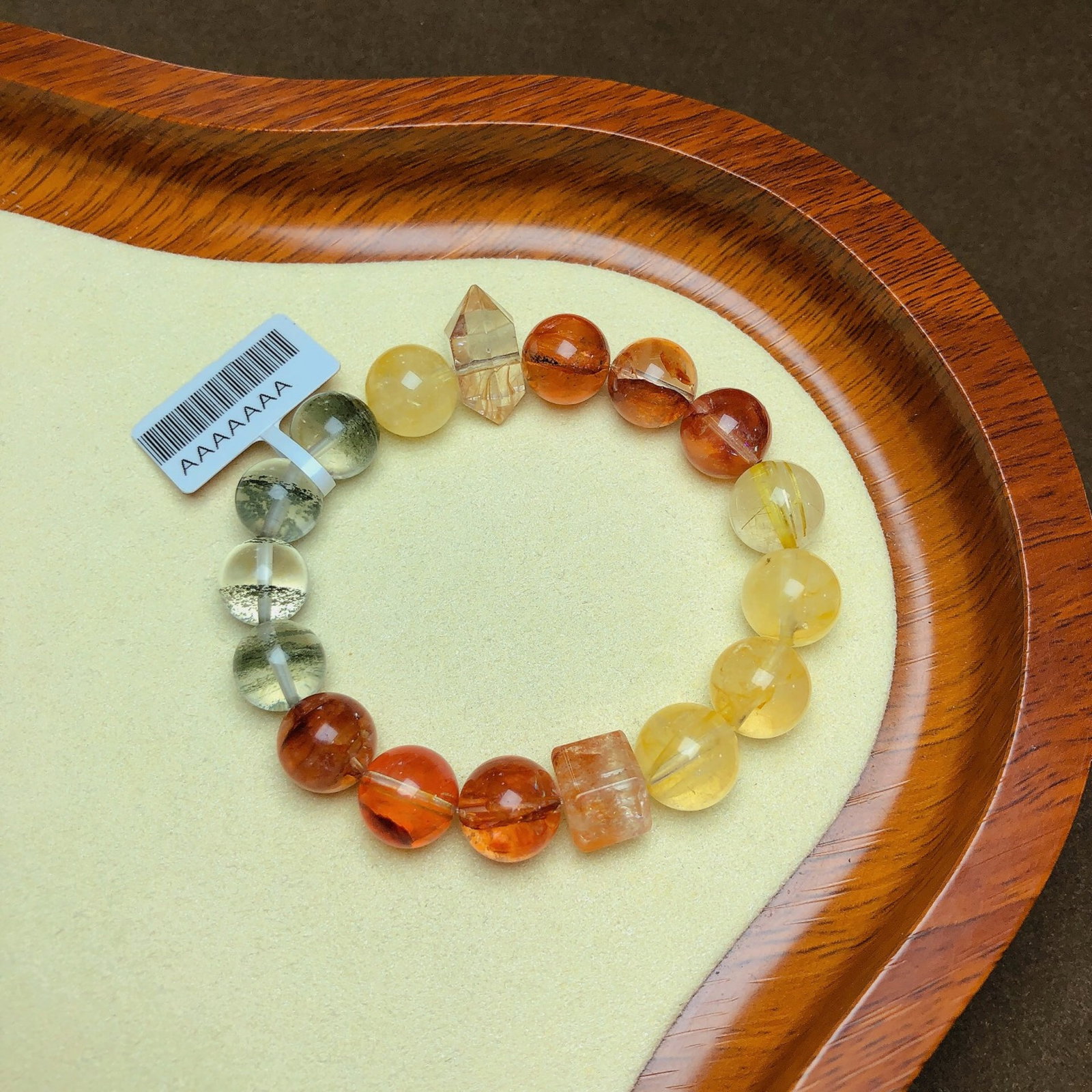 An Exquisite Crystal Bracelets: An Exquisite Crystal Bracelets,Size:0.4in,Weight:32.8g 水晶手串