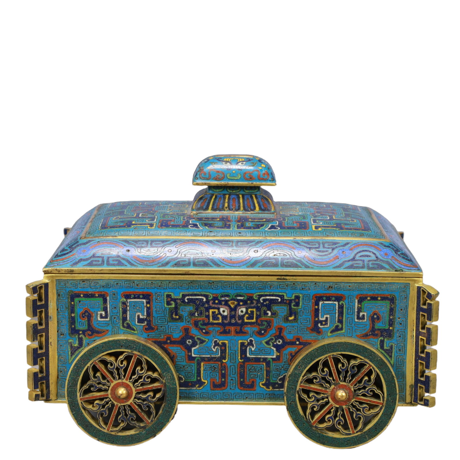 An Exquisite Cloisonne Beast-Face Pattern Car-Shaped Cover Box: An Exquisite Cloisonne Beast-Face Pattern Car-Shaped Cover Box,Qing Dynasty,China,Qianlong Six-character Mark,Size:11inx7.9inx7.1in,Weight:5200g