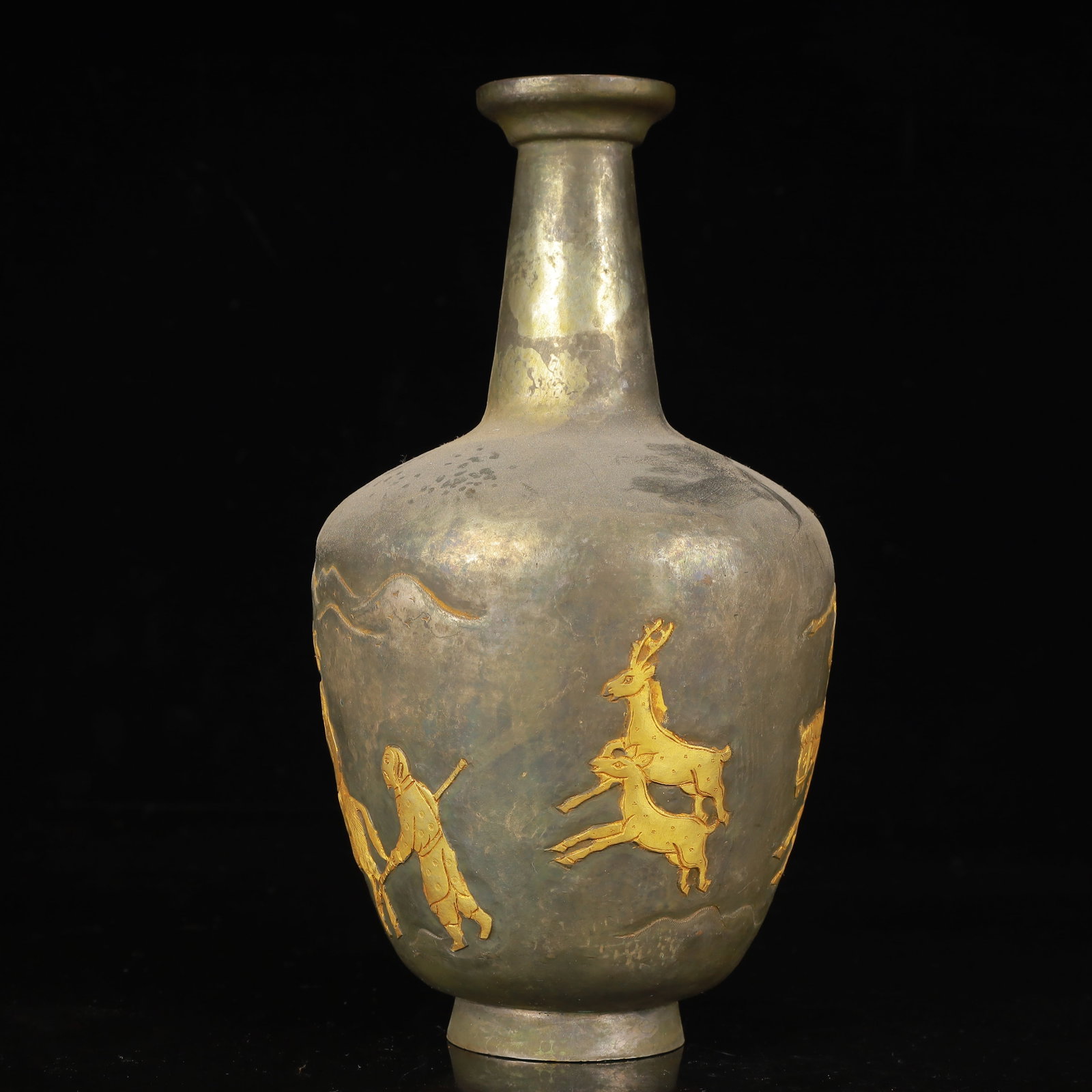 An Exquisite Gilt Silver Figure Pattern Vase - 7