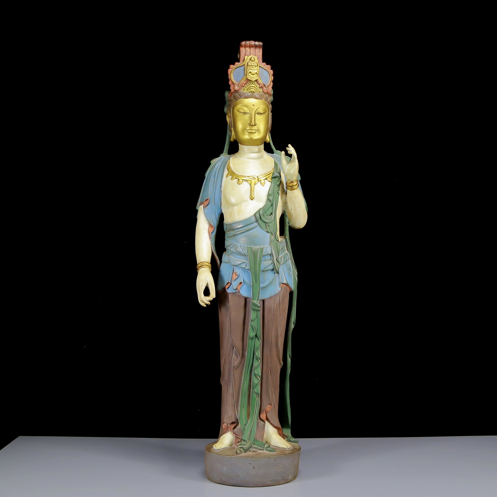 A Solemn Bronze Painted Color Statue of Avalokitesvara: A Solemn Bronze Painted Color Statue of Avalokitesvara,Qing Dynasty, China,Size:7.1inx34.6in,Weight:34.40kg 铜彩绘观音像，清代