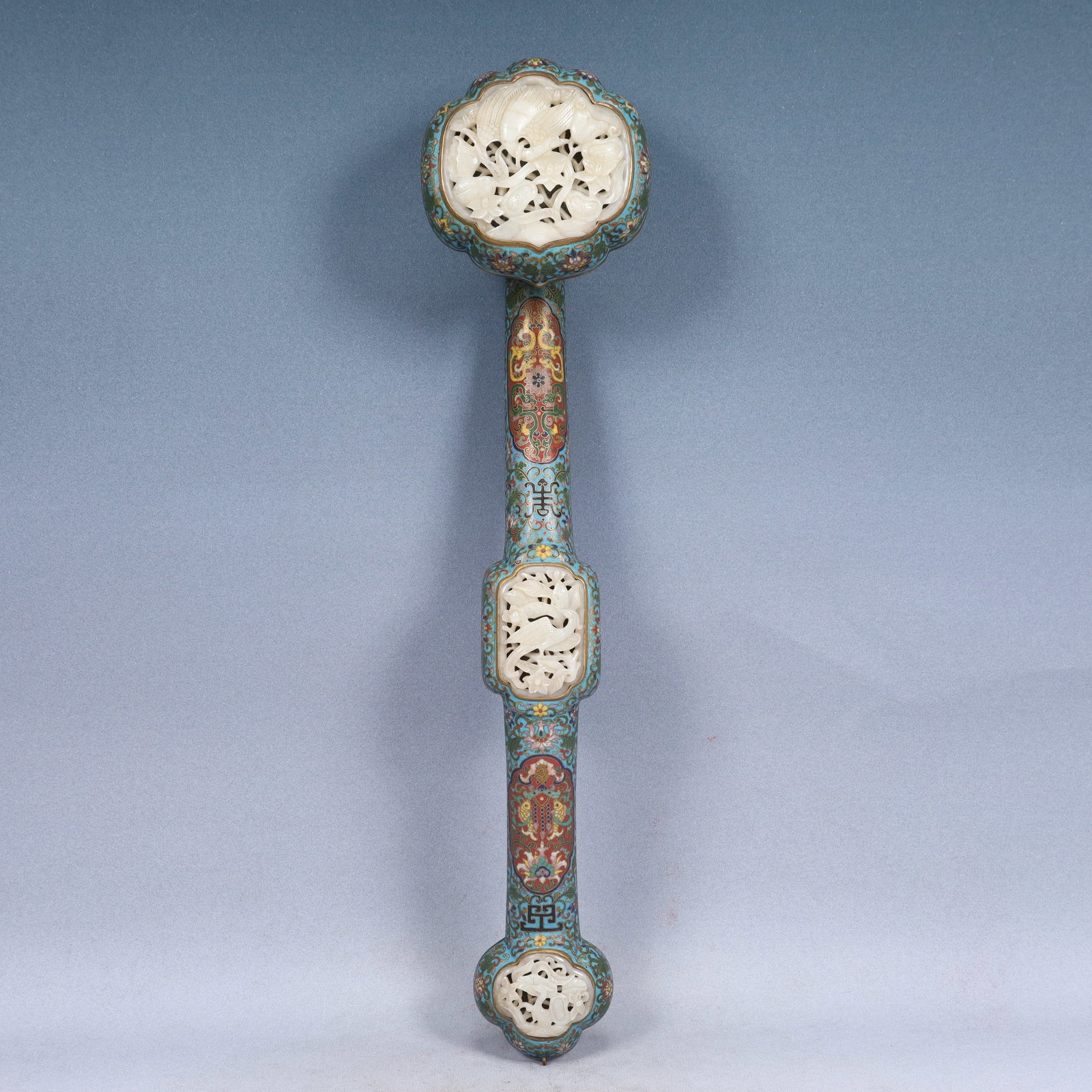 A Huge Cloisonne Inlaid White Jade Flower and Bird Pattern Ruyi: A Huge Cloisonne Inlaid White Jade Flower and Bird Pattern Ruyi,Qing Dynasty, China,Qianlong Four-character Mark,Size:5.5inx5.1inx23.6in,Weight:2000g 景泰蓝镶白玉&#