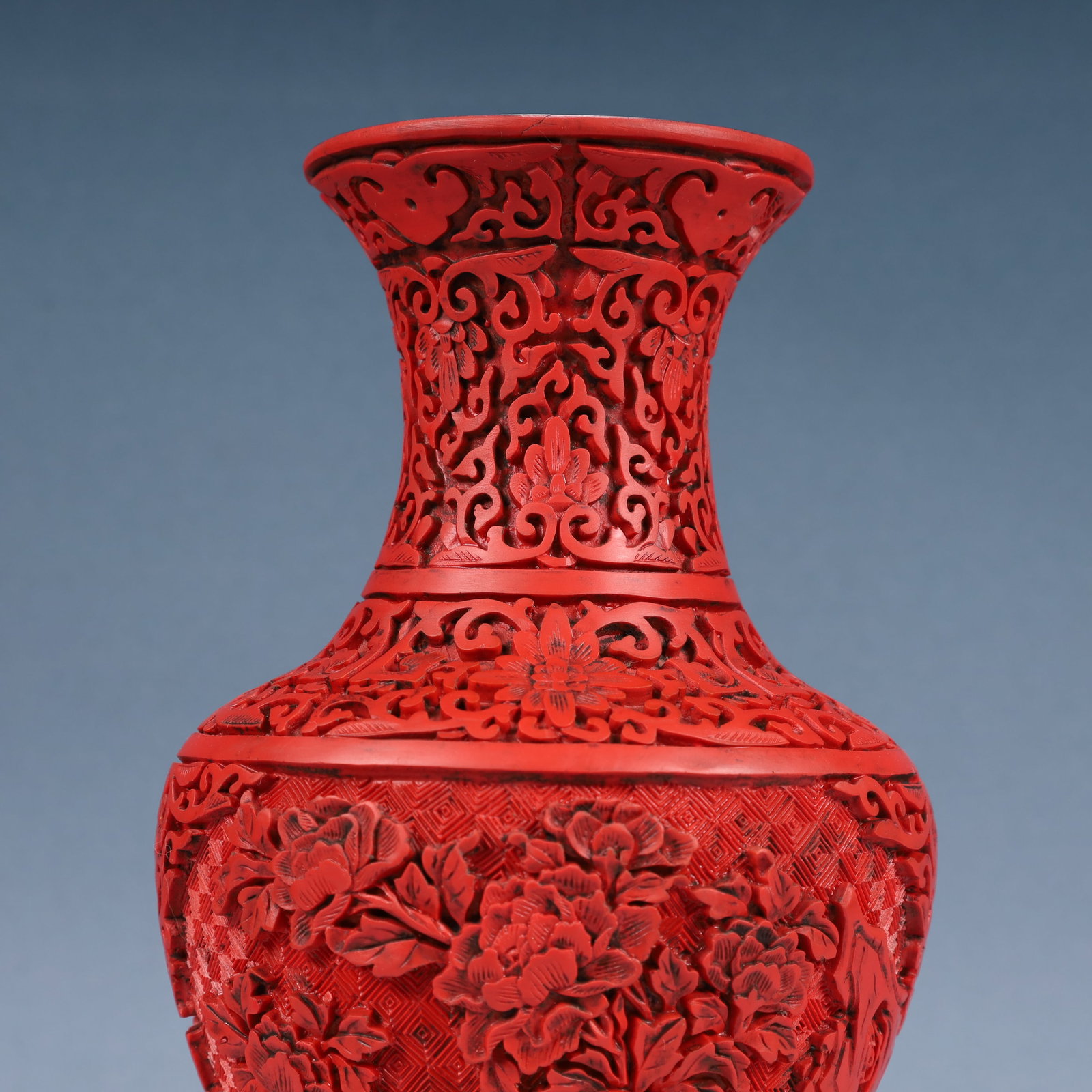 A Rare Carved Red Lacquer Flower Pattern Vase - 2