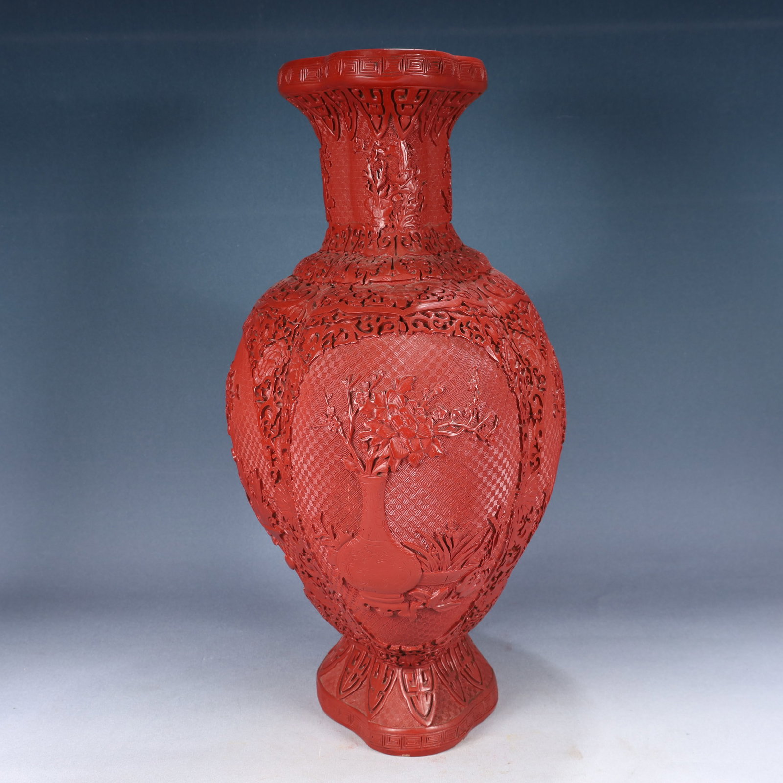 A Huge Carved Red Lacquer Flower Pattern Vase - 5