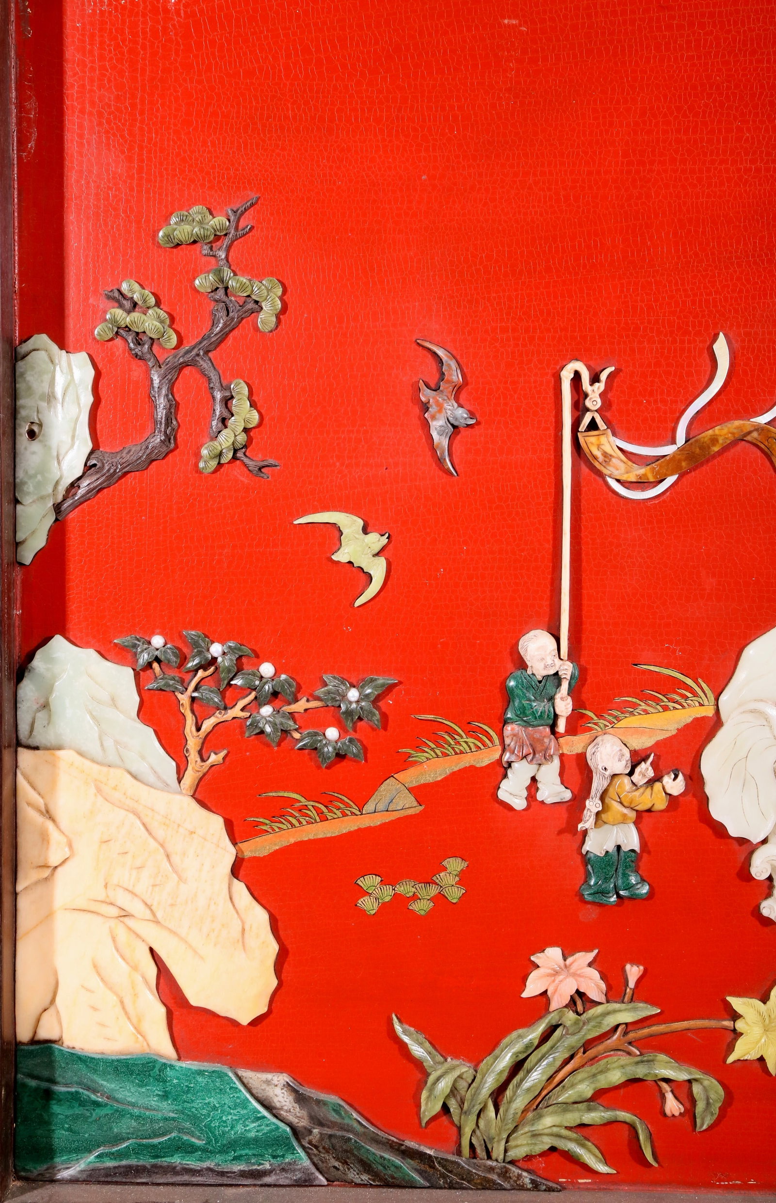An exquisite zitanwood lacquered gold-embedded elephant pattern table screen - 3