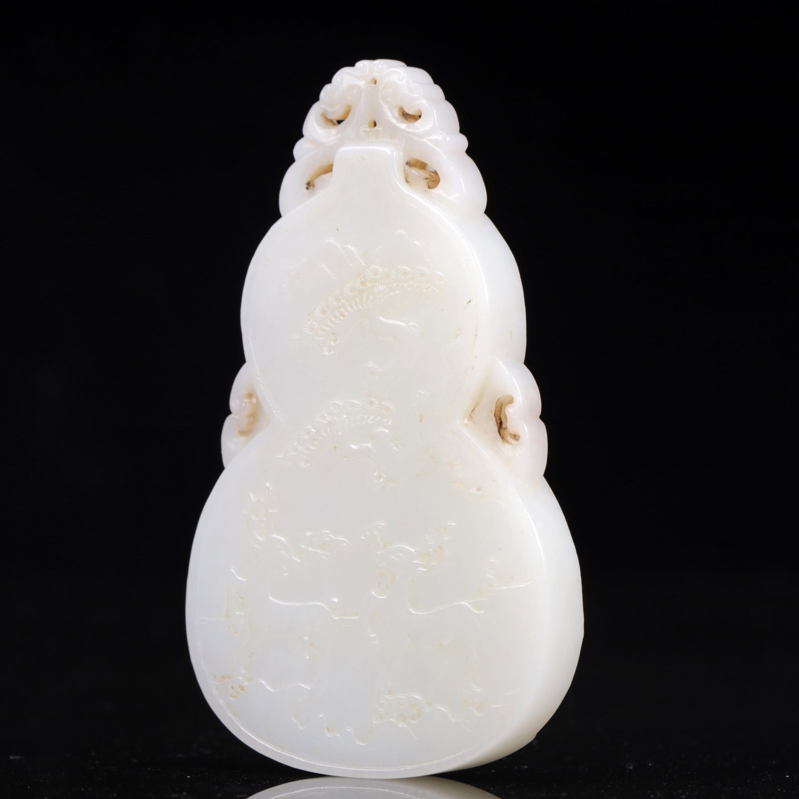 An Exquisite White Jade Figure Pattern Pendant - 6