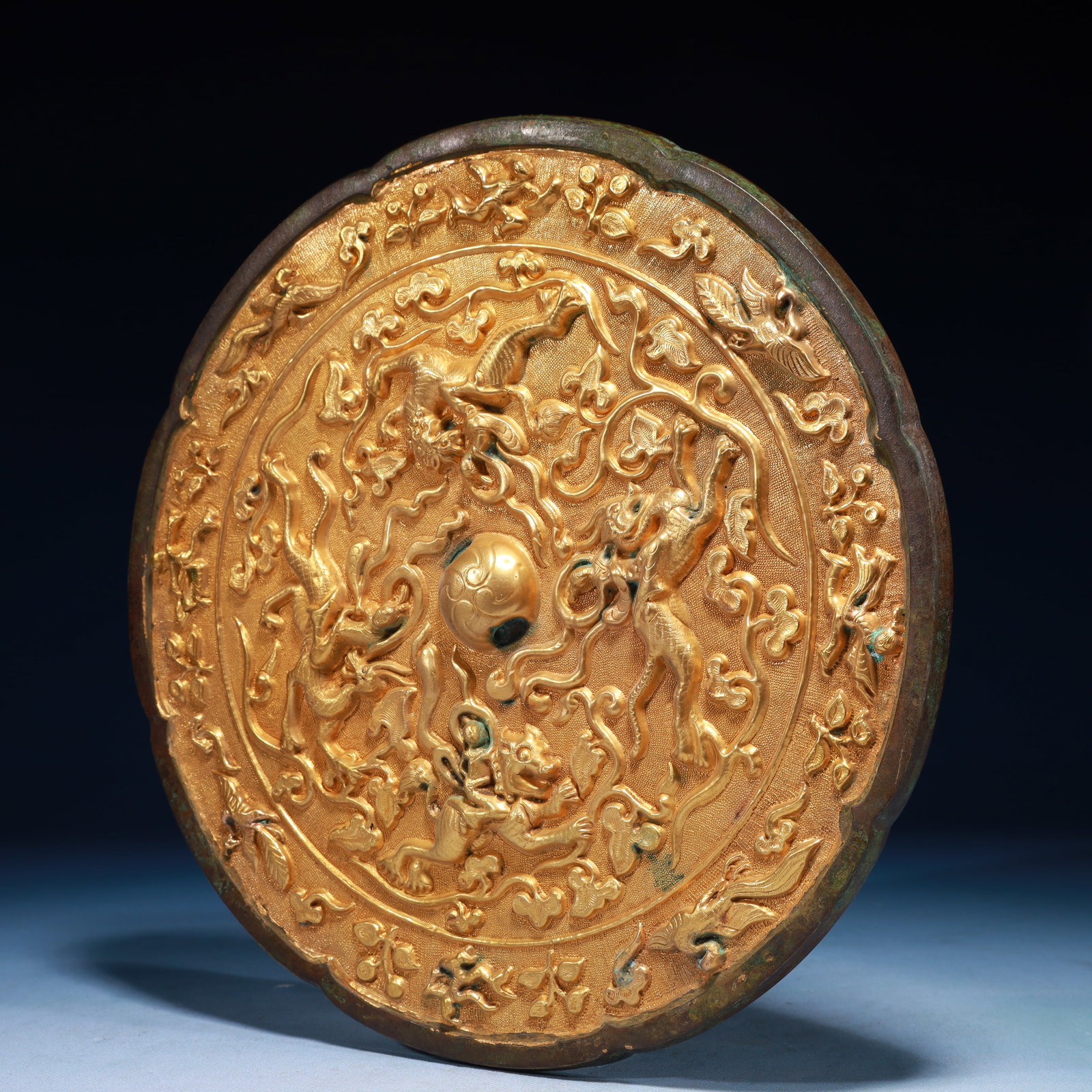 An Exquisite Gilt Bronze Auspicious Beast Pattern Mirror - 2