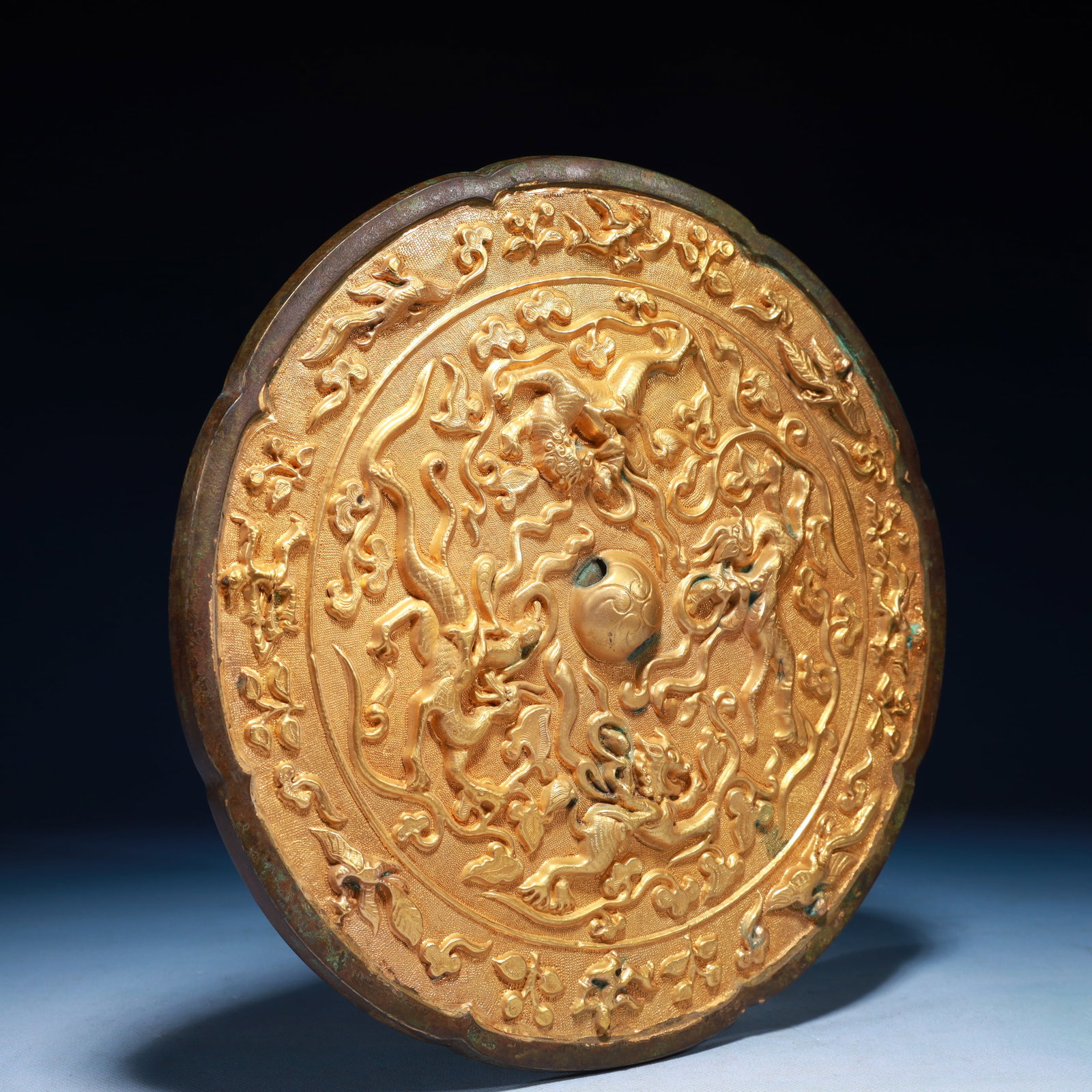 An Exquisite Gilt Bronze Auspicious Beast Pattern Mirror - 3