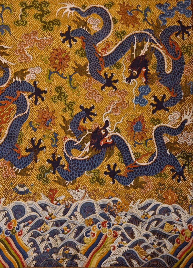 An exquisite seawater dragon pattern cloud brocade - 2