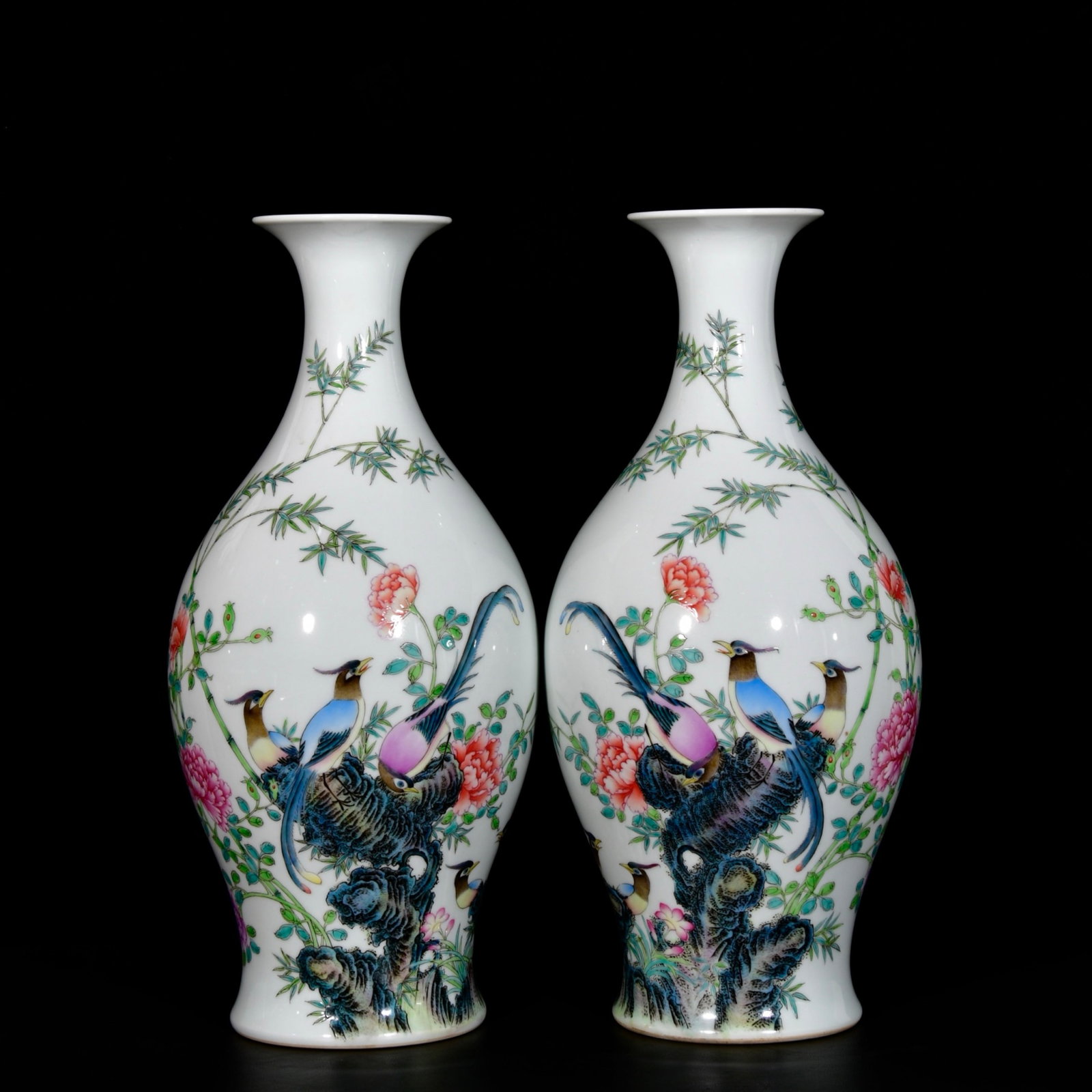A Pair of Huge Enamel Flower and Bird Pattern Vases,With Poem: A Pair of Huge Enamel Flower and Bird Pattern Vases,With Poem,Qing Dynasty,China,Yongzheng Six-character Mark,Size:15.7inx7.5in 一对珐琅彩花鸟纹瓶