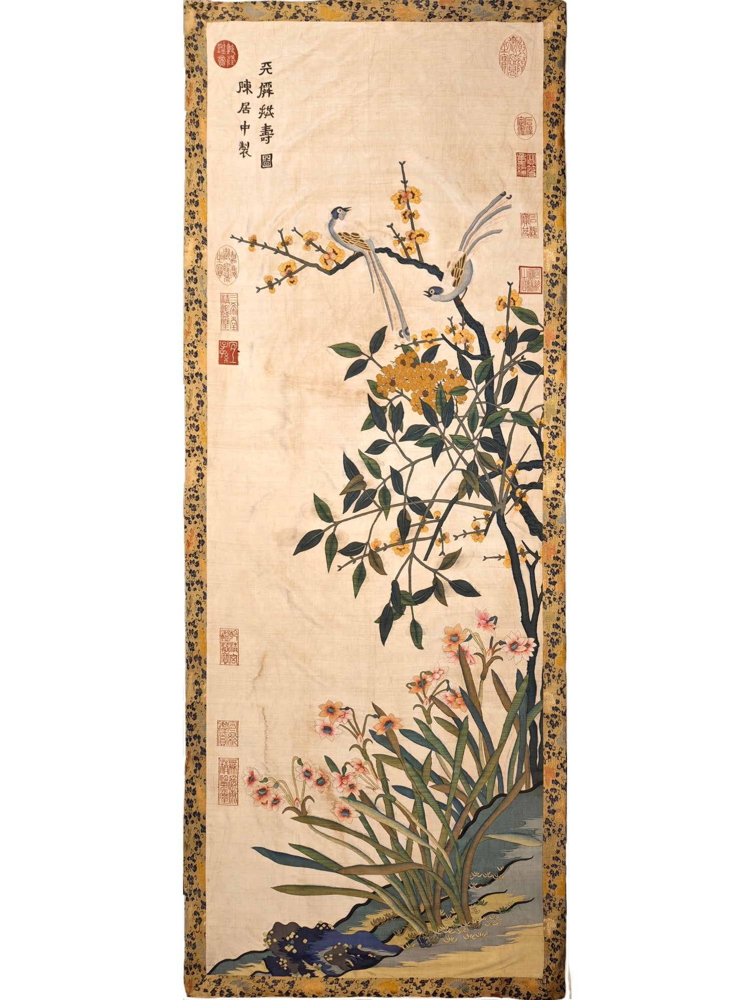 An exquisite kesi of flowers and birds: An exquisite kesi painting of flowers and birds, with poetry and prose, Qing Dynasty, China, kesi craftsmanship is an ancient and fine craft with a long history in China and unique skills. This techni