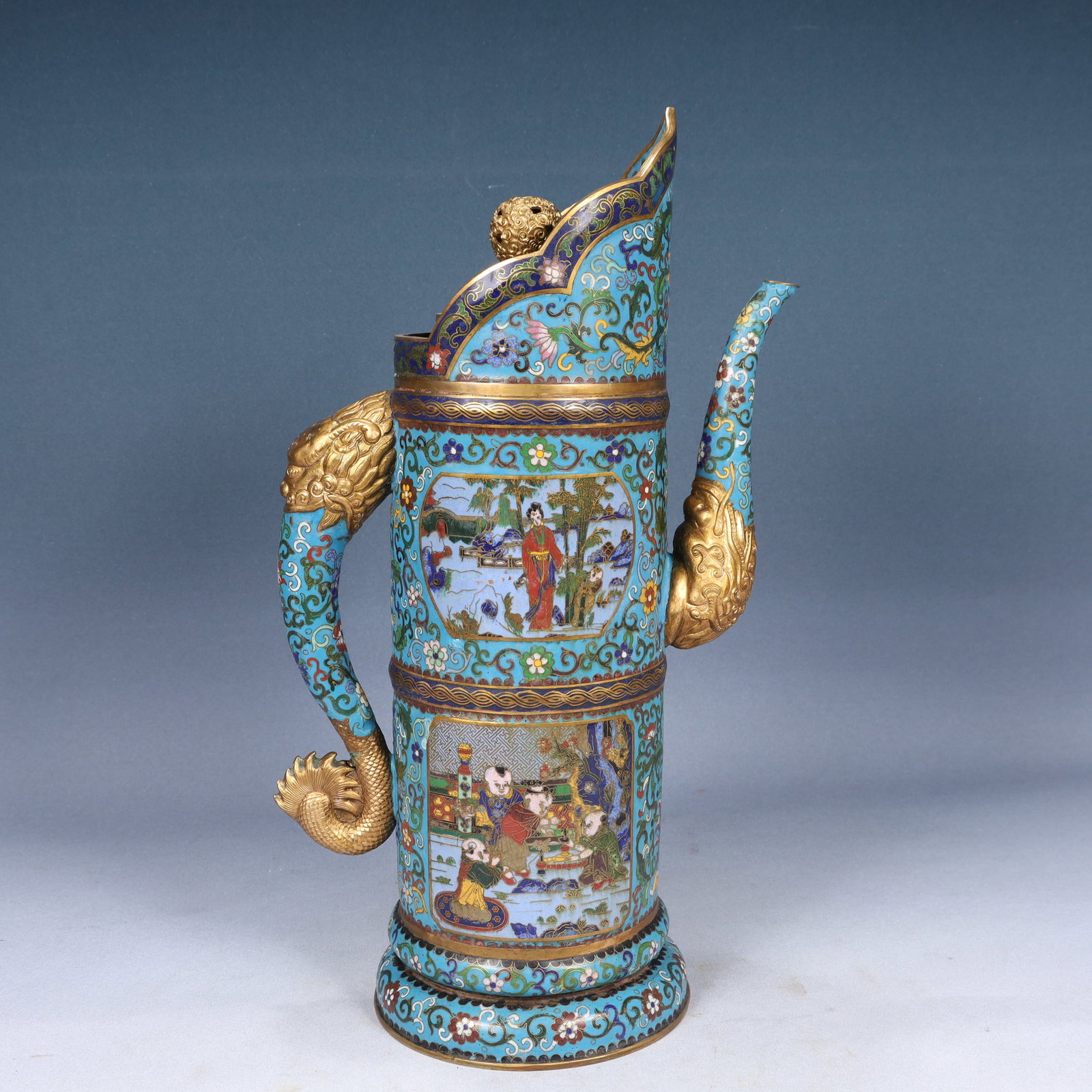 A Huge Cloisonne Lotus and Figure Pattern Ewer: A Huge Cloisonne Lotus and Figure Pattern Ewer,Qing Dynasty, China,Qianlong Four-character Mark,Size:11.4inx5.9inx19.7in,Weight:3800g 景泰蓝缠枝莲人物&#