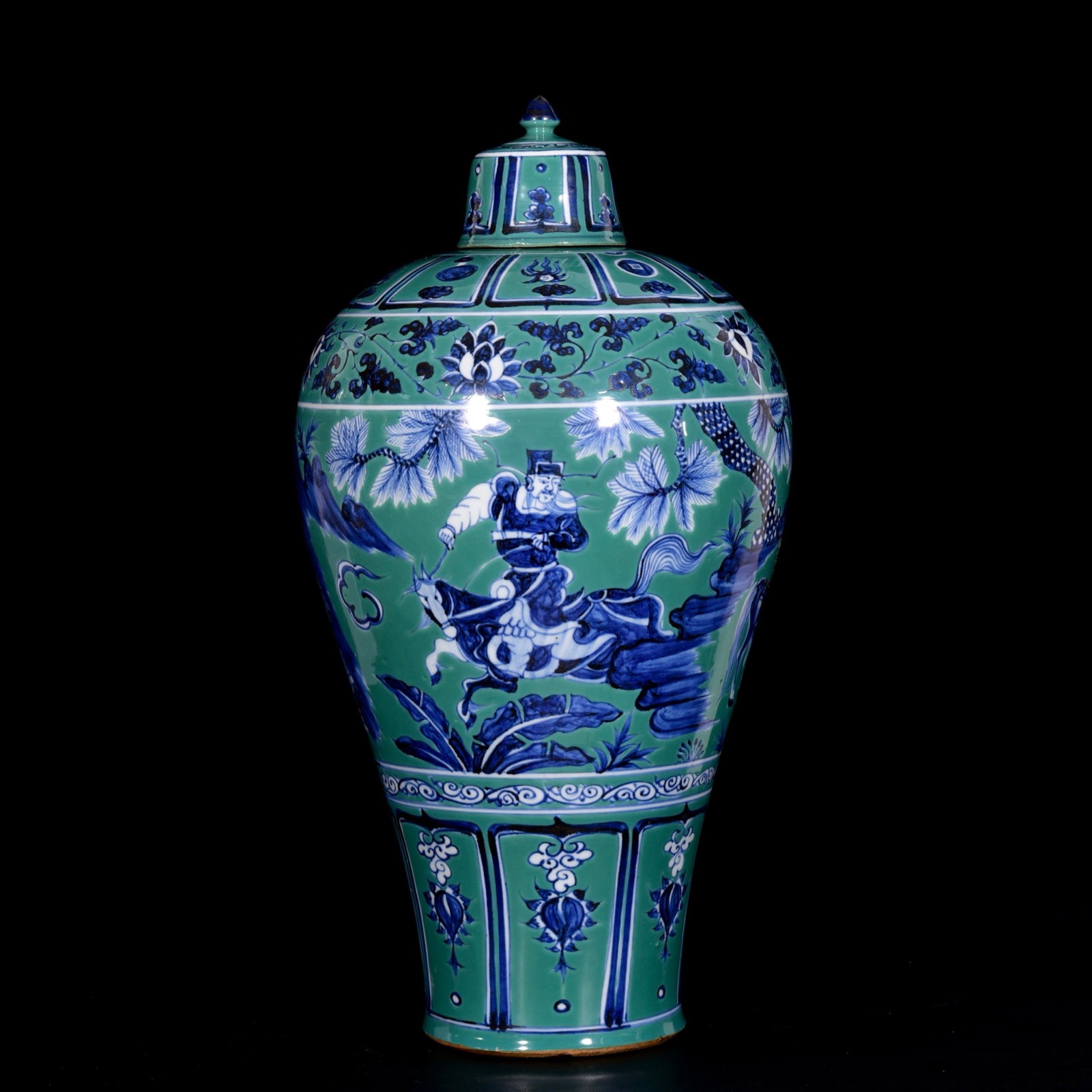 A Huge Blue and White Green Ground Character and Story Pattern Bottle: A Huge Blue and White Green Ground Character and Story Pattern Bottle,Yuan Dynasty,China,Size:18.5inx10.2in 青花绿地人物故事纹盖瓶,