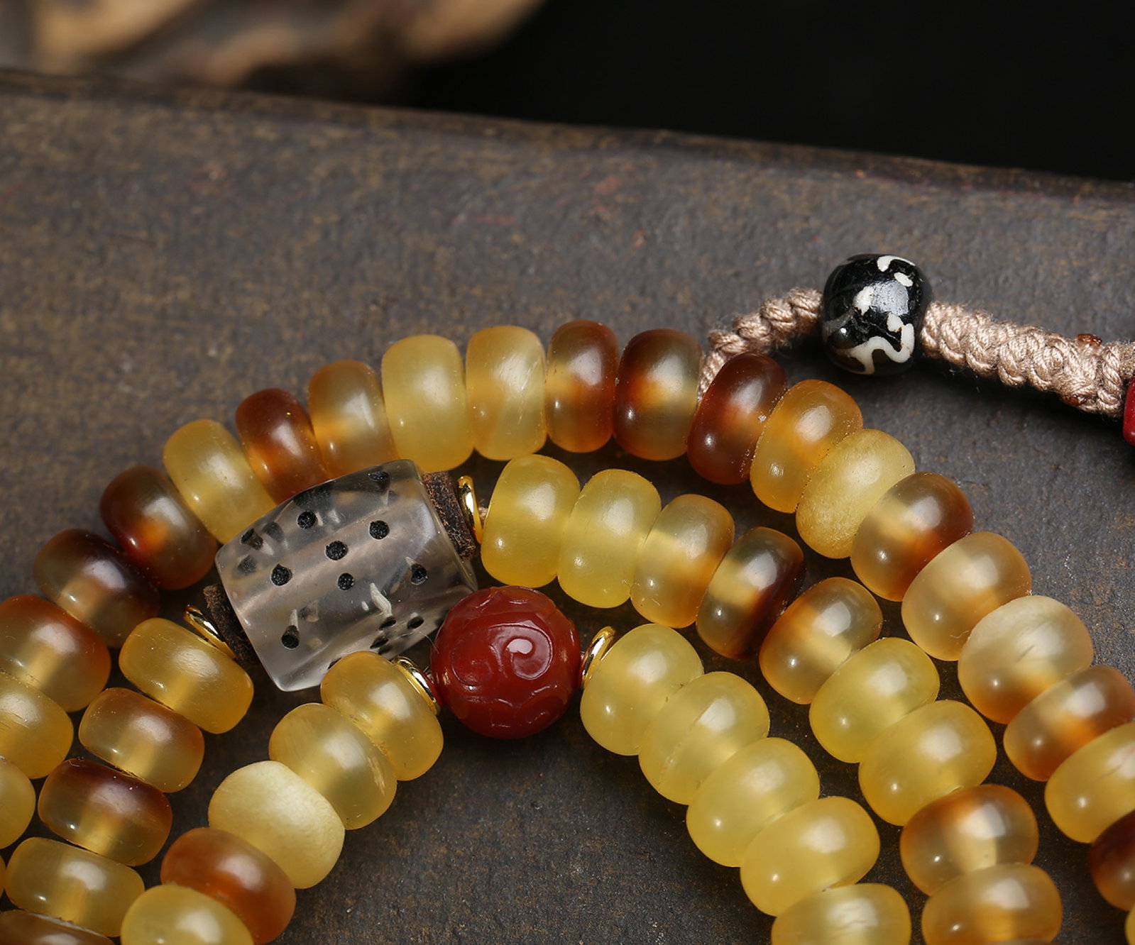 An Exquisite Bracelets,With Agate Cinnabar - 5