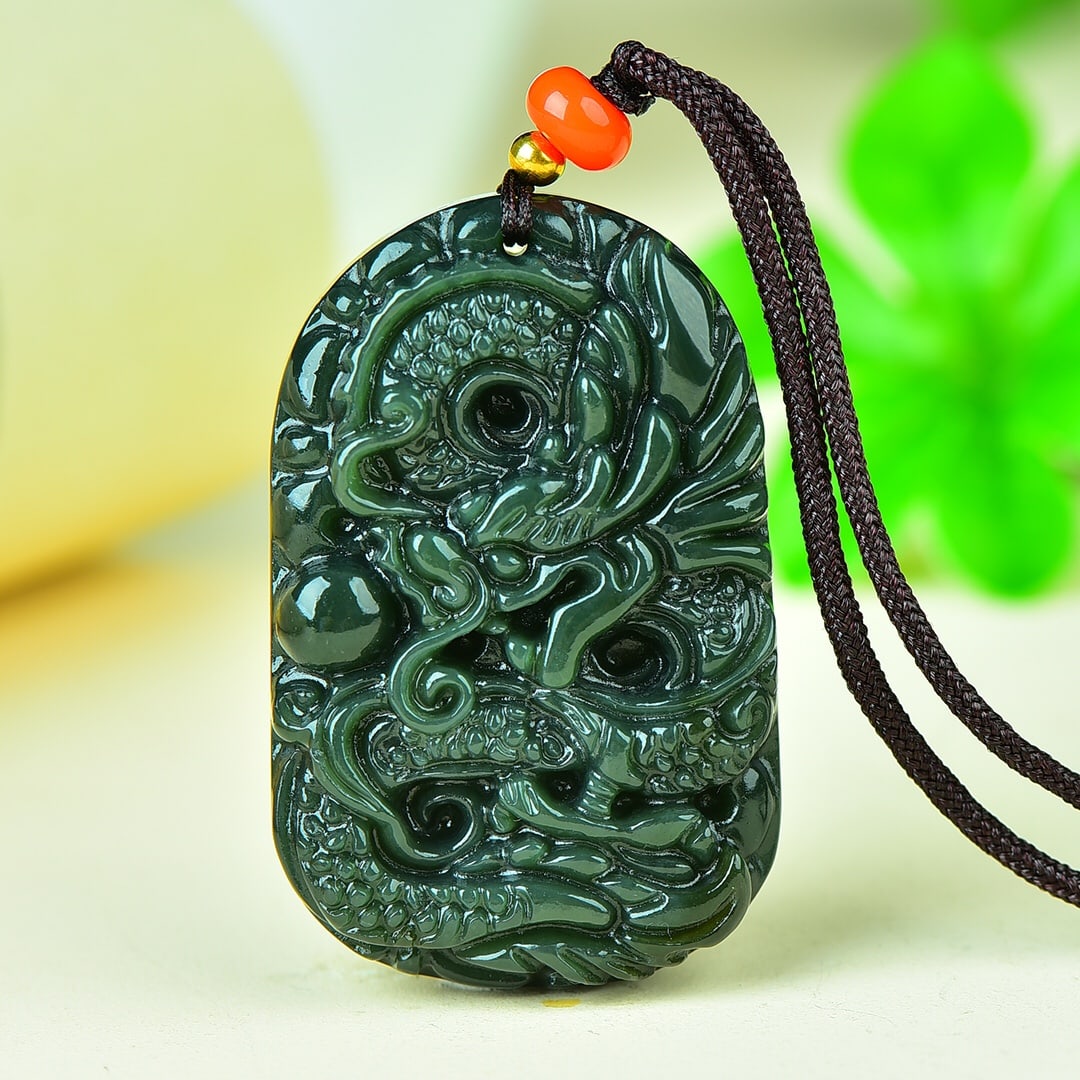 An Exquisite Sapphire Dragon Pattern Pendant - 2