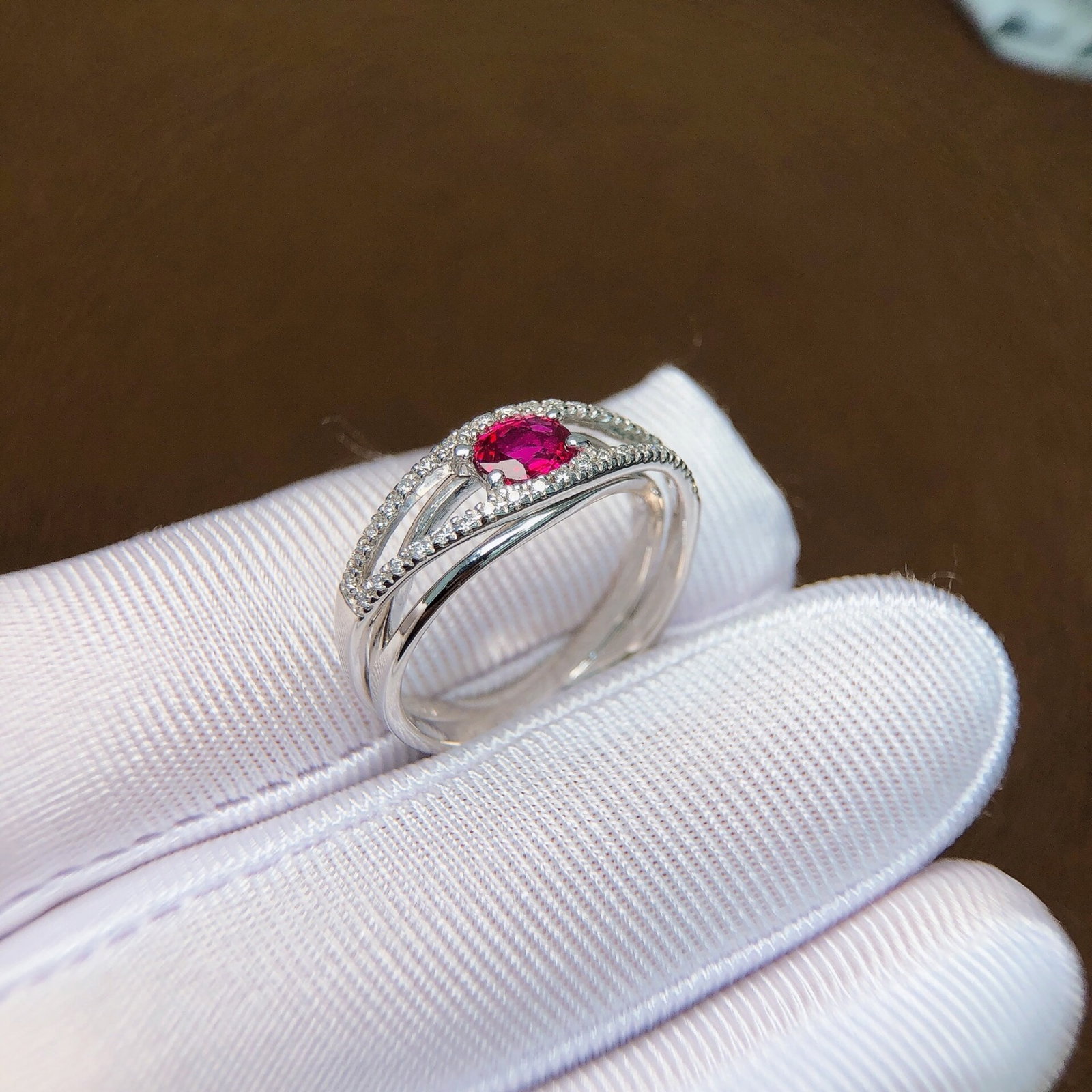 0.52Ctw Sterling Silver Inlaid Natural Ruby Ring - 3