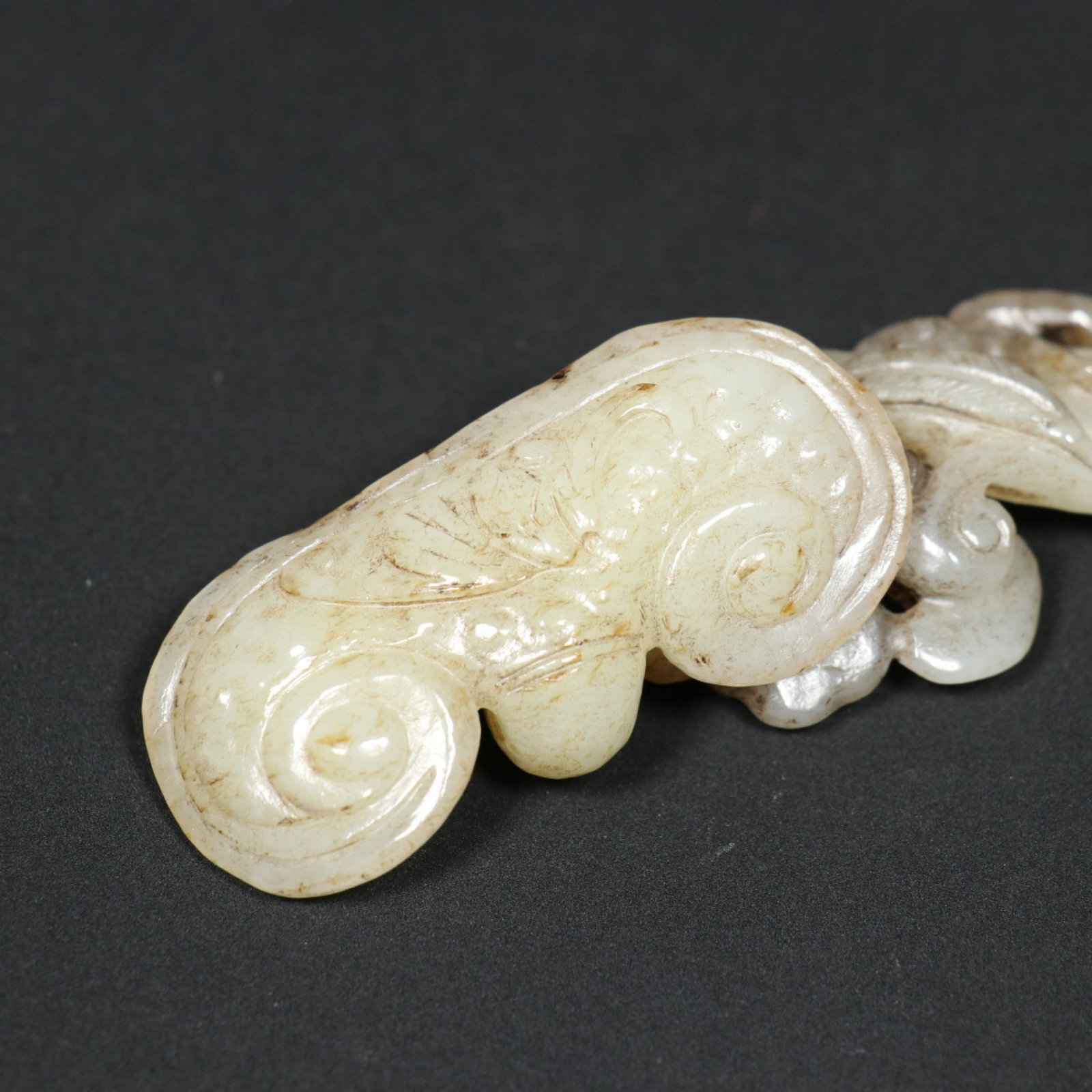 An Exquisite White Jade Ganoderma lucidum Pattern Ruyi - 4
