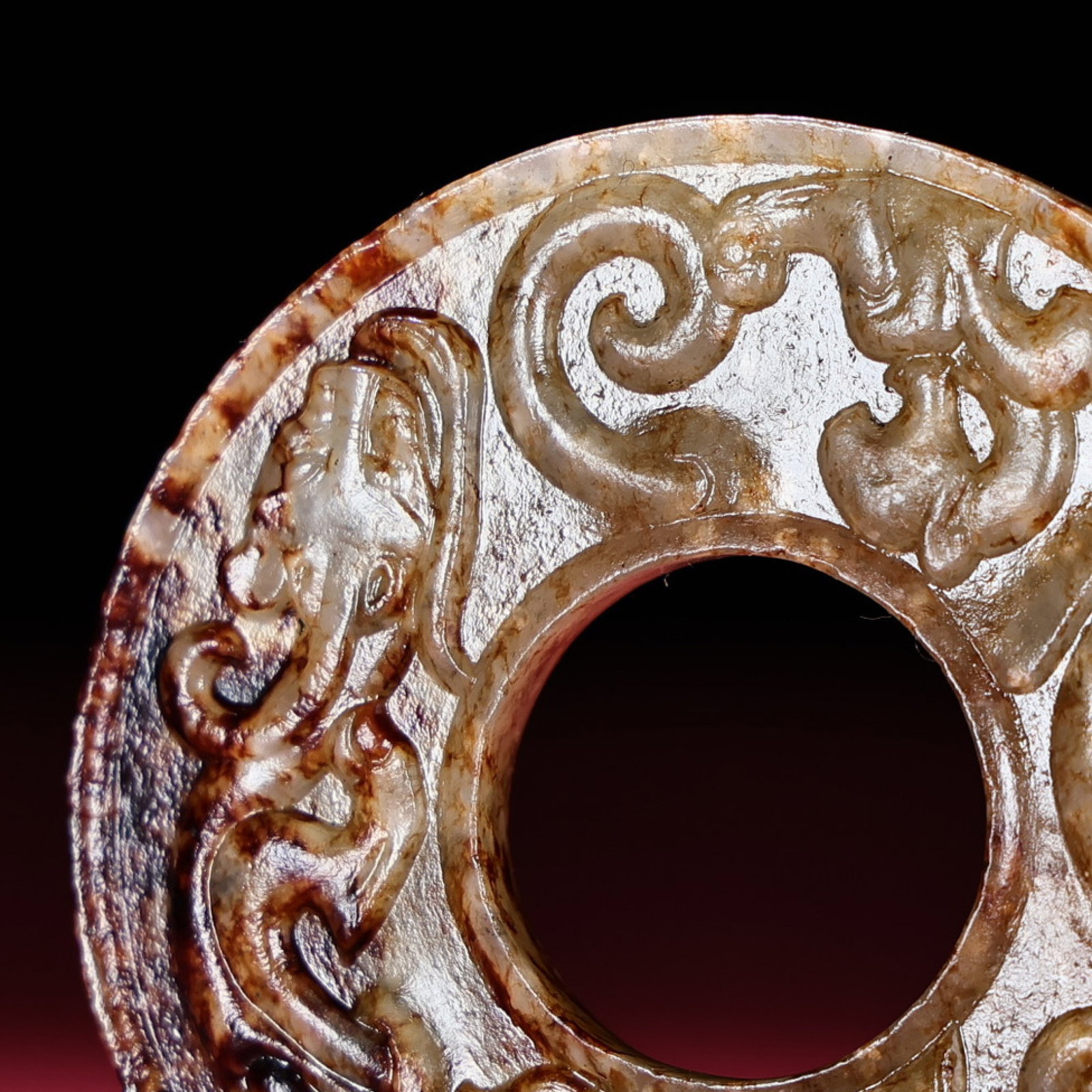 White Jade Chi-Dragon Pendant - 3