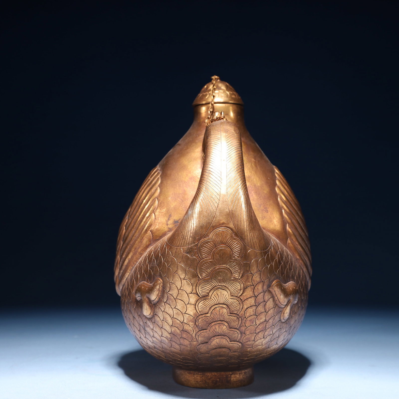 An Exquisite Gilt Bronze Fish Pattern Pot - 10