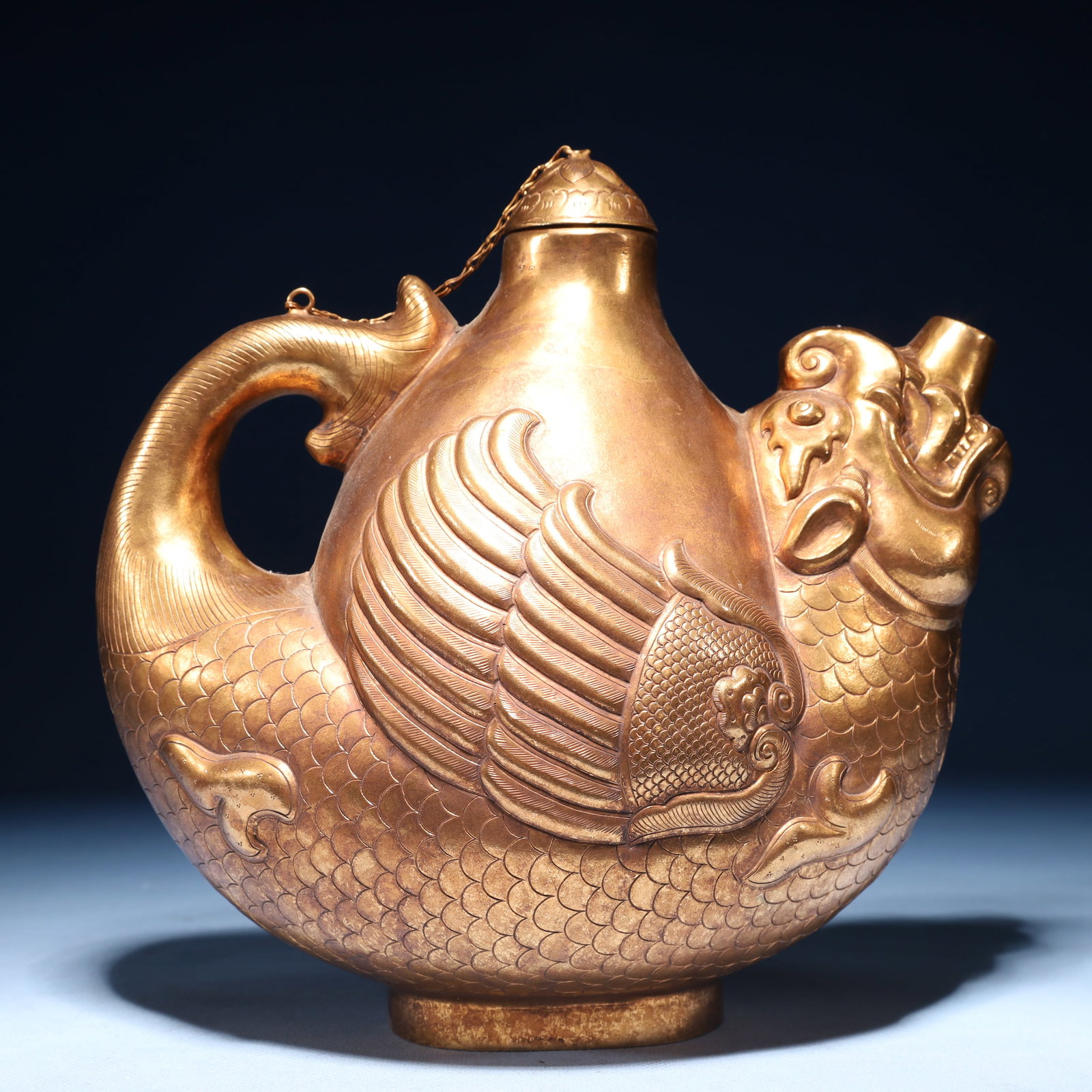 An Exquisite Gilt Bronze Fish Pattern Pot - 8