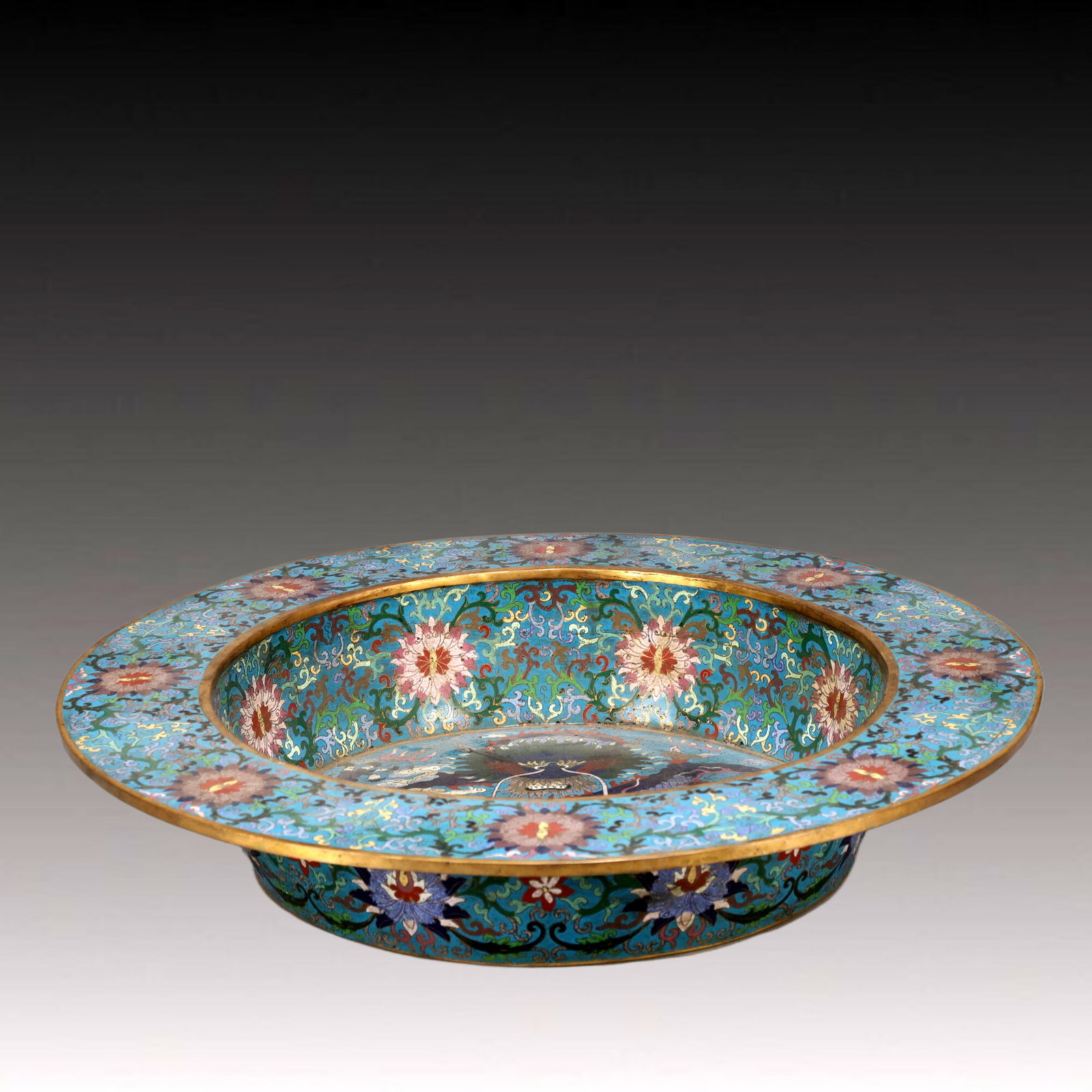 A Exquisite Cloisonne Lotus Pattern Dragon Pattern Box: A Exquisite Cloisonne Lotus Pattern Dragon Pattern Box , Qing Dynasty, China Qianlong Four-character Mark , Size:20.9inx20.9inx3.9in Weight:5550g