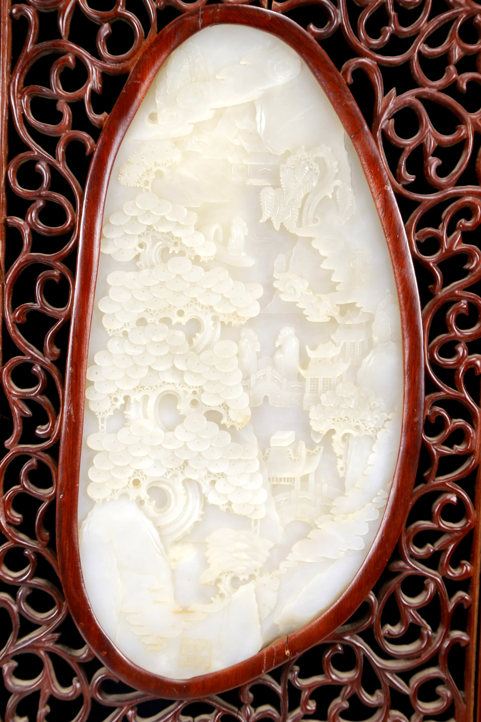 A Huge White Jade Landscape and Figure Pattern Table Screen - 3