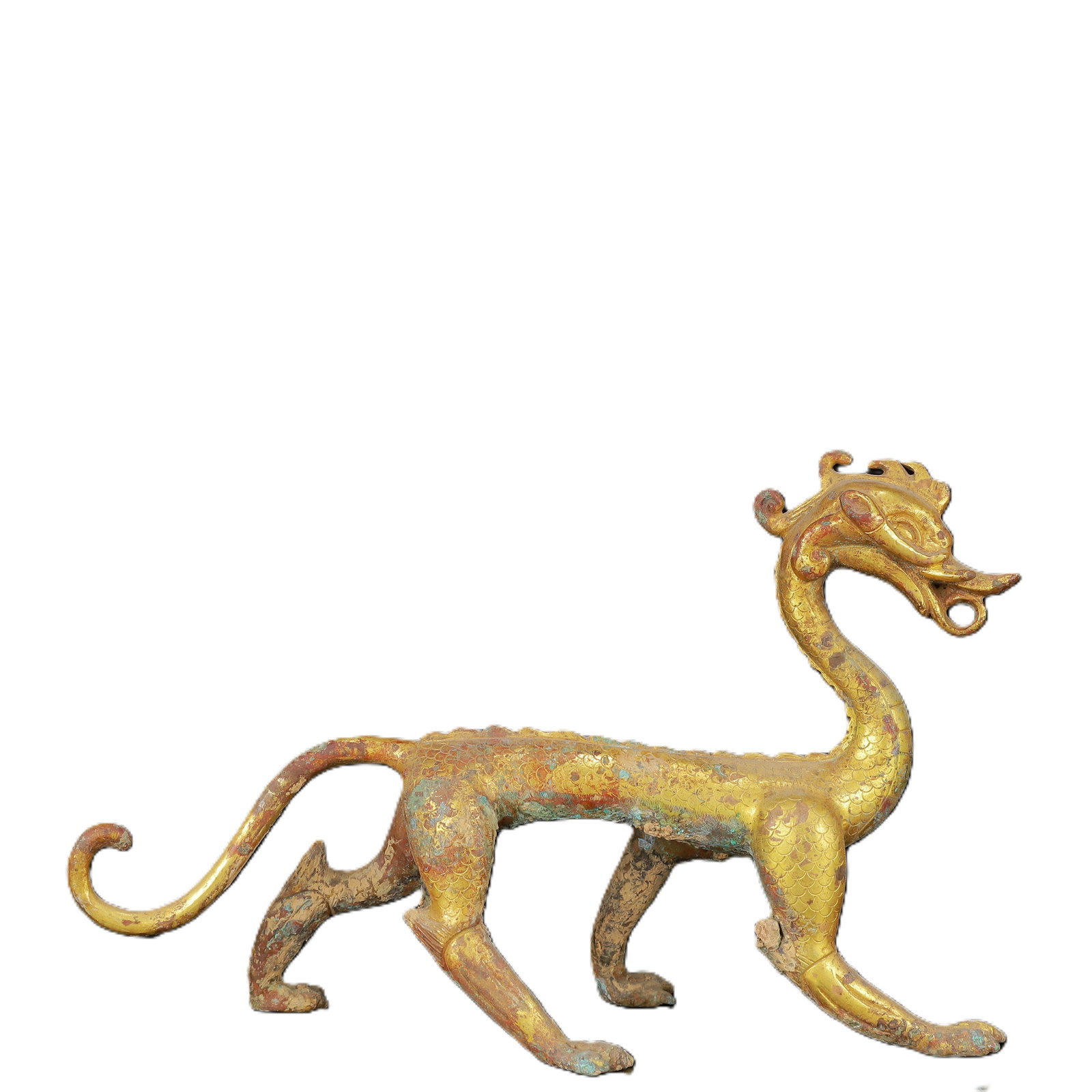 An Exquisite Gilt Bronze Dragon Ornament (1 of 12)