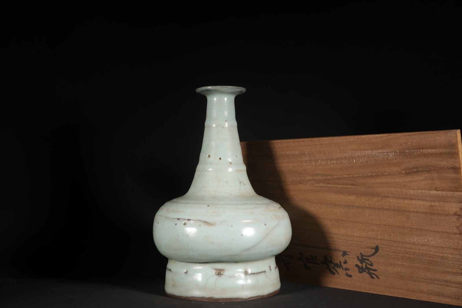 An Exquisite Guan yao White Glazed Vase (1 of 9)