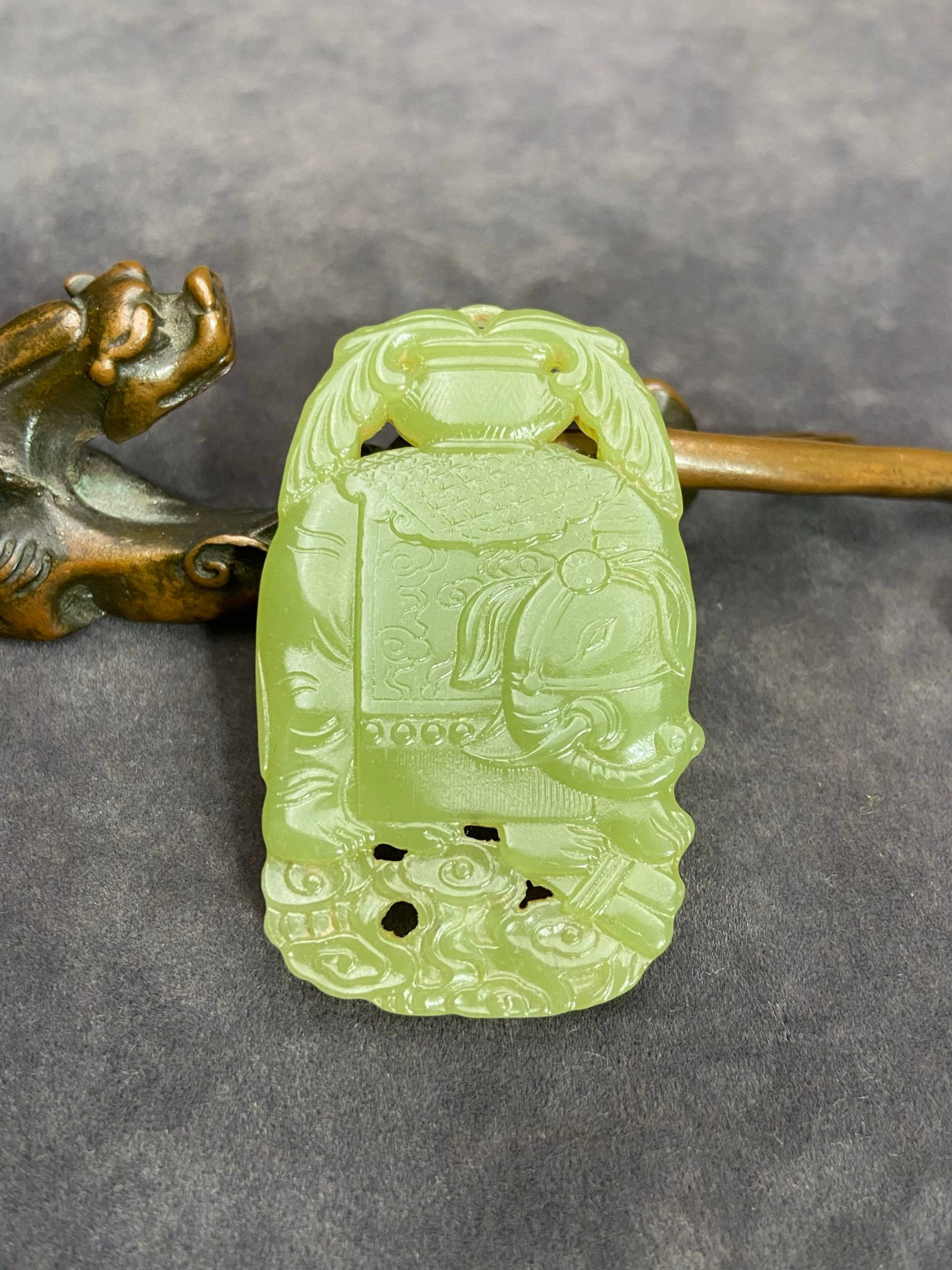 An Exquisite Yellow Jade Elephant Pendant: An Exquisite Yellow Jade Elephant Pendant,Qing Dynasty,China,Size:2.4inx1.5inx0.2in,Weight:25g 黄玉大象挂件,中国清代