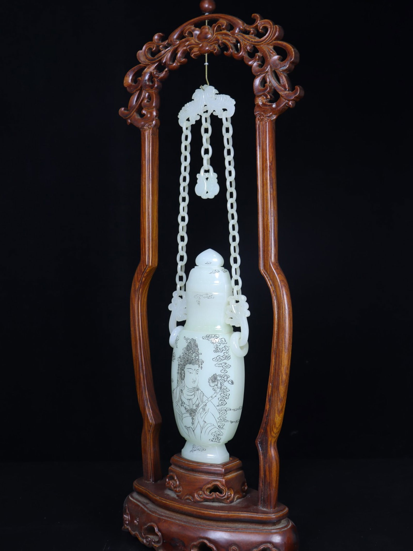 An Exquisite White Jade Figure Pattern Bottle - 4