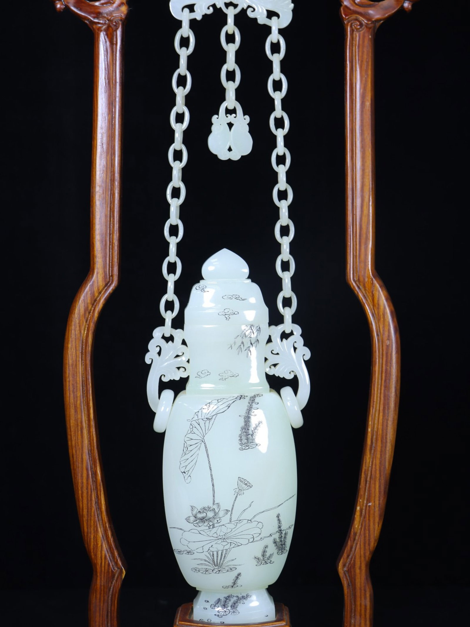 An Exquisite White Jade Figure Pattern Bottle - 6