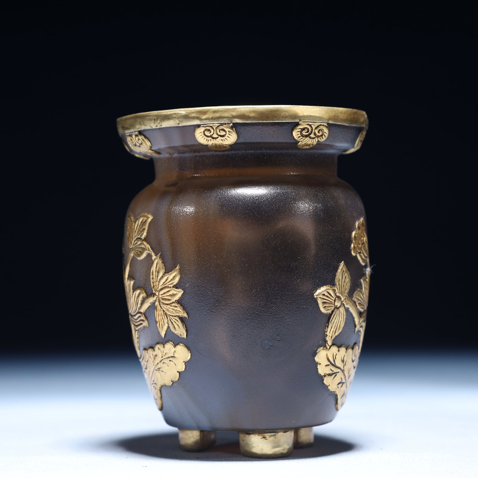 An Exquisite Agate Cover with Gold Flower Pattern Jar - 4