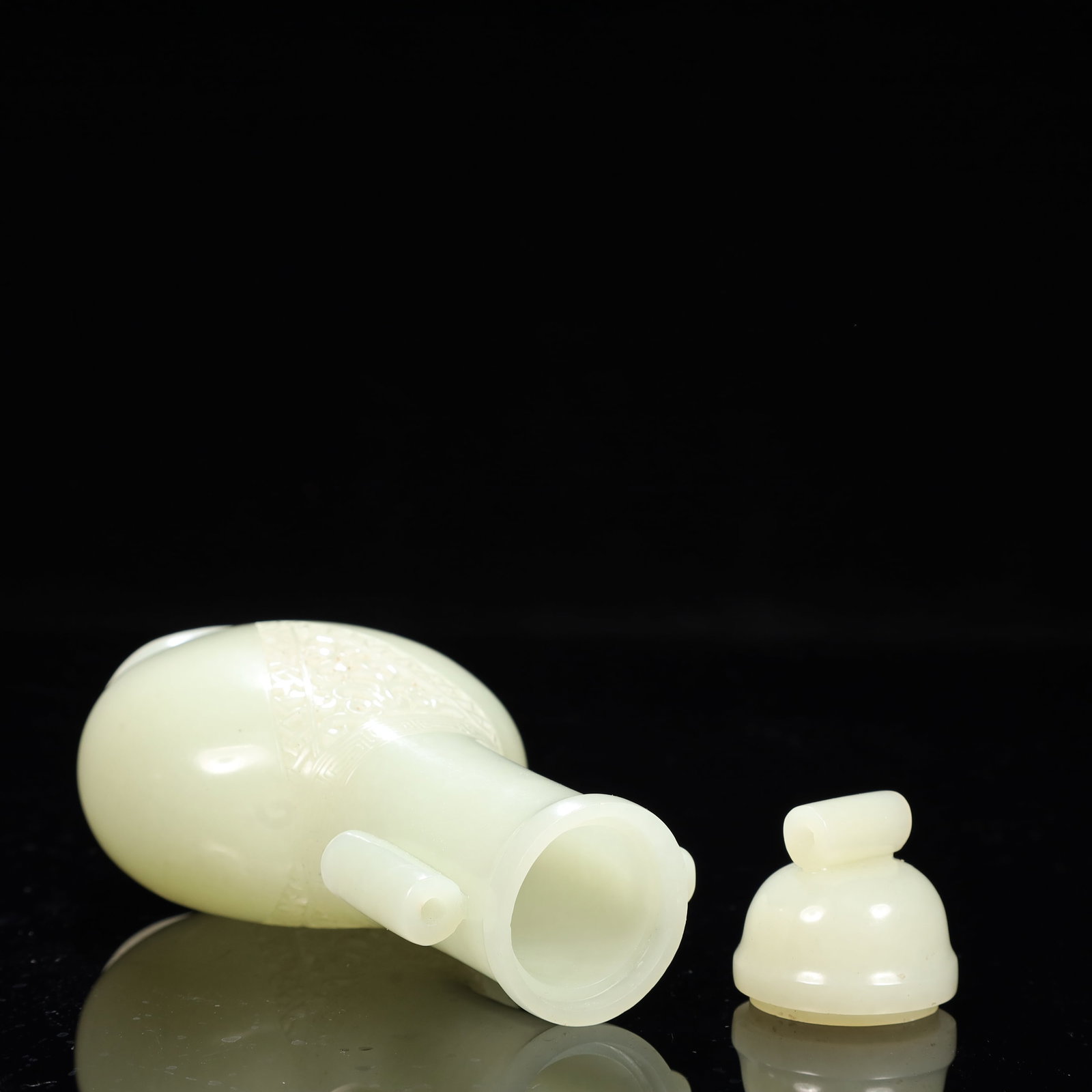 An Exquisite White Jade Flower Pattern Double-Ears Bottle - 10