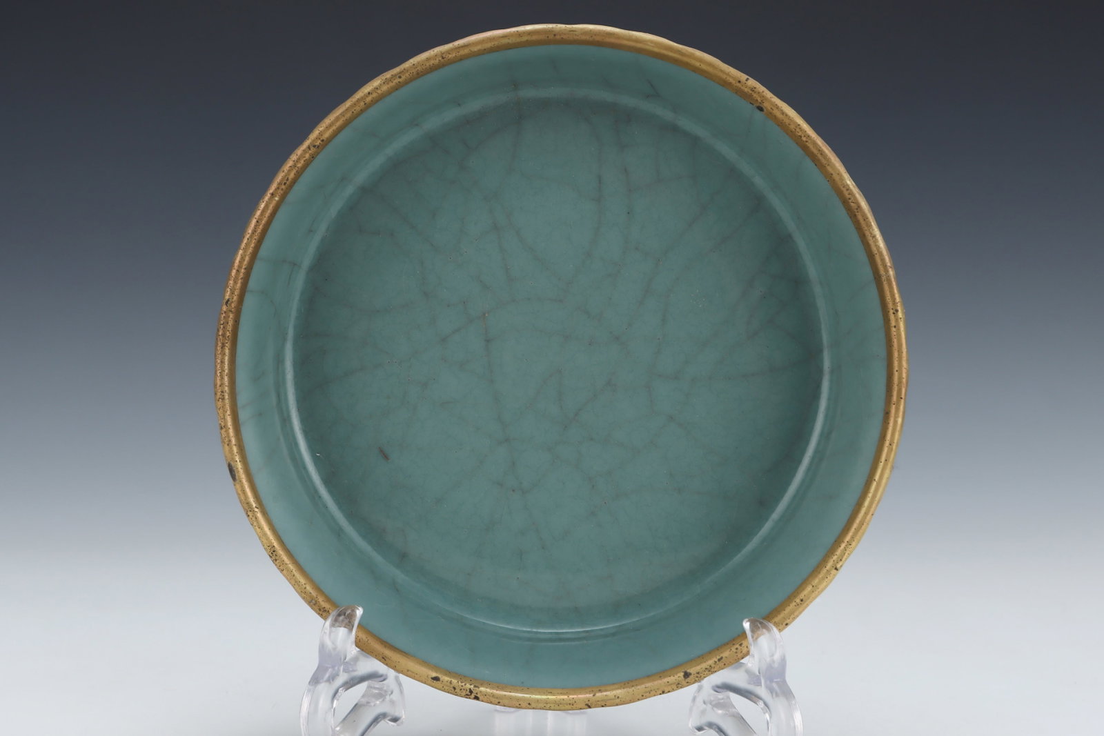 A Huge Blue and White Lotus Pattern Buffalo Ornament: A Huge Blue and White Lotus Pattern Buffalo Ornament,Ming Dynasty,China,Xuande Four-Character Mark,Size:19.1inx9.6in 青花缠枝莲纹牛摆件,中&#